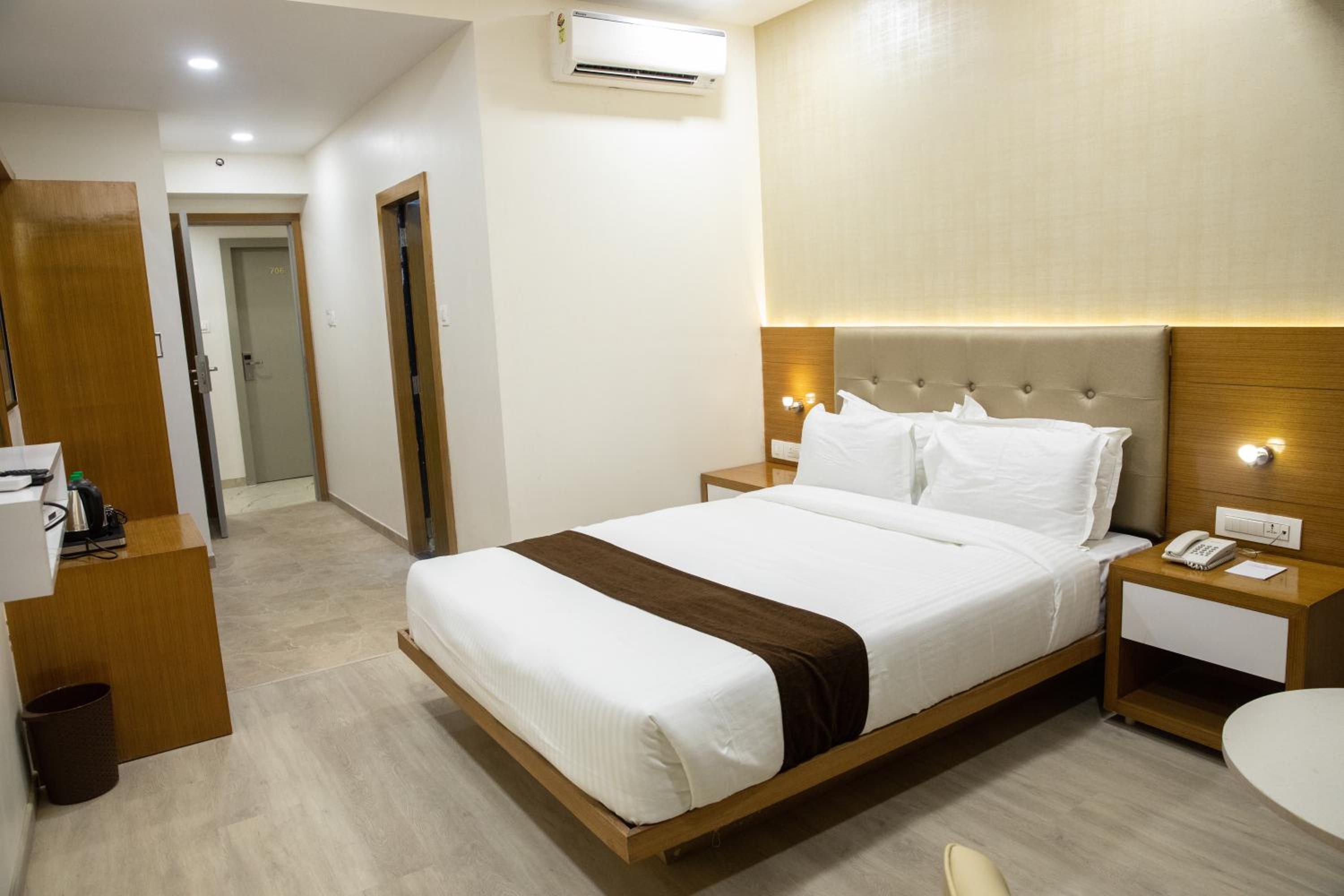 Superior Queen Room