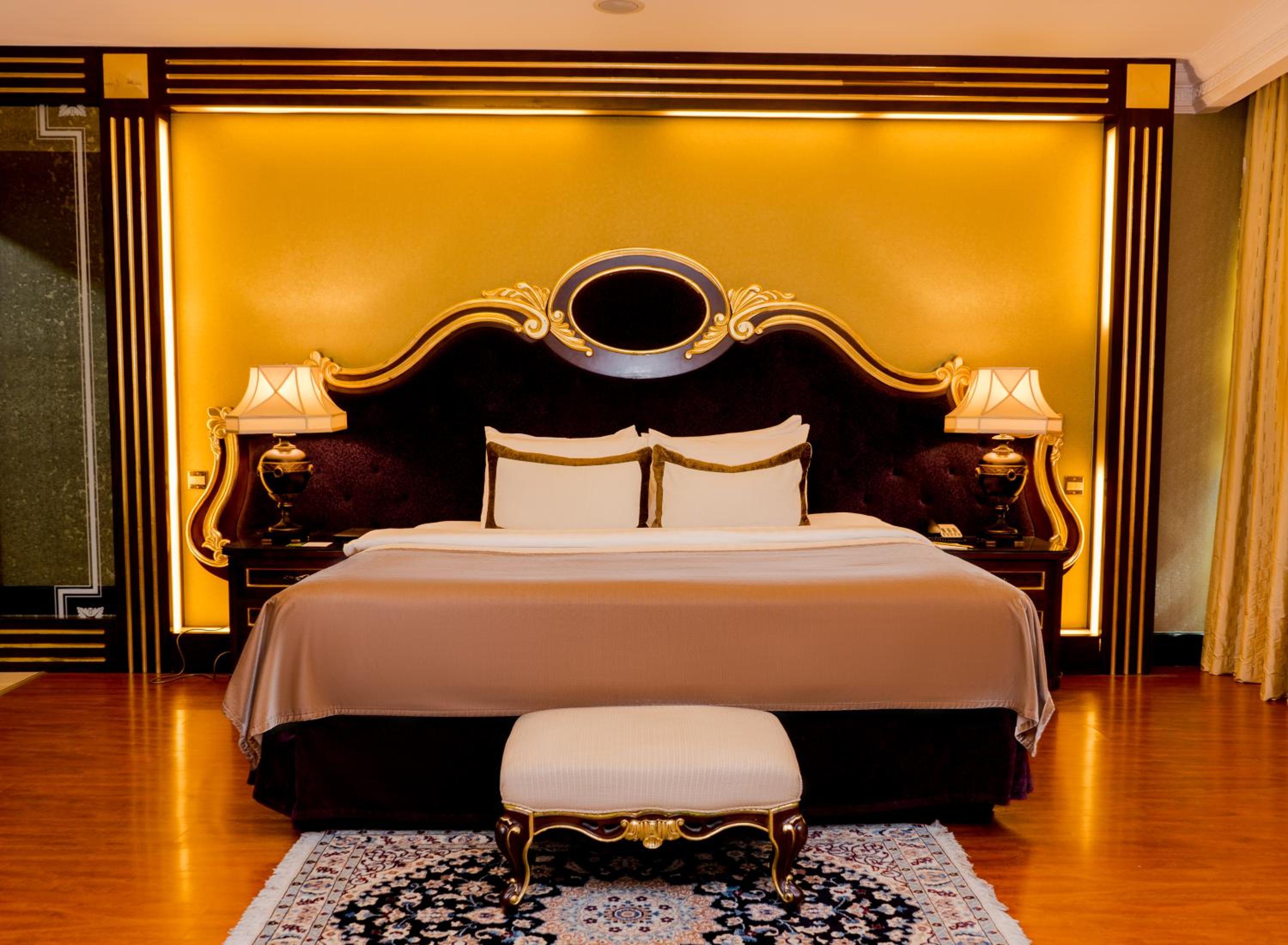 Ambassador Suite — photo 4