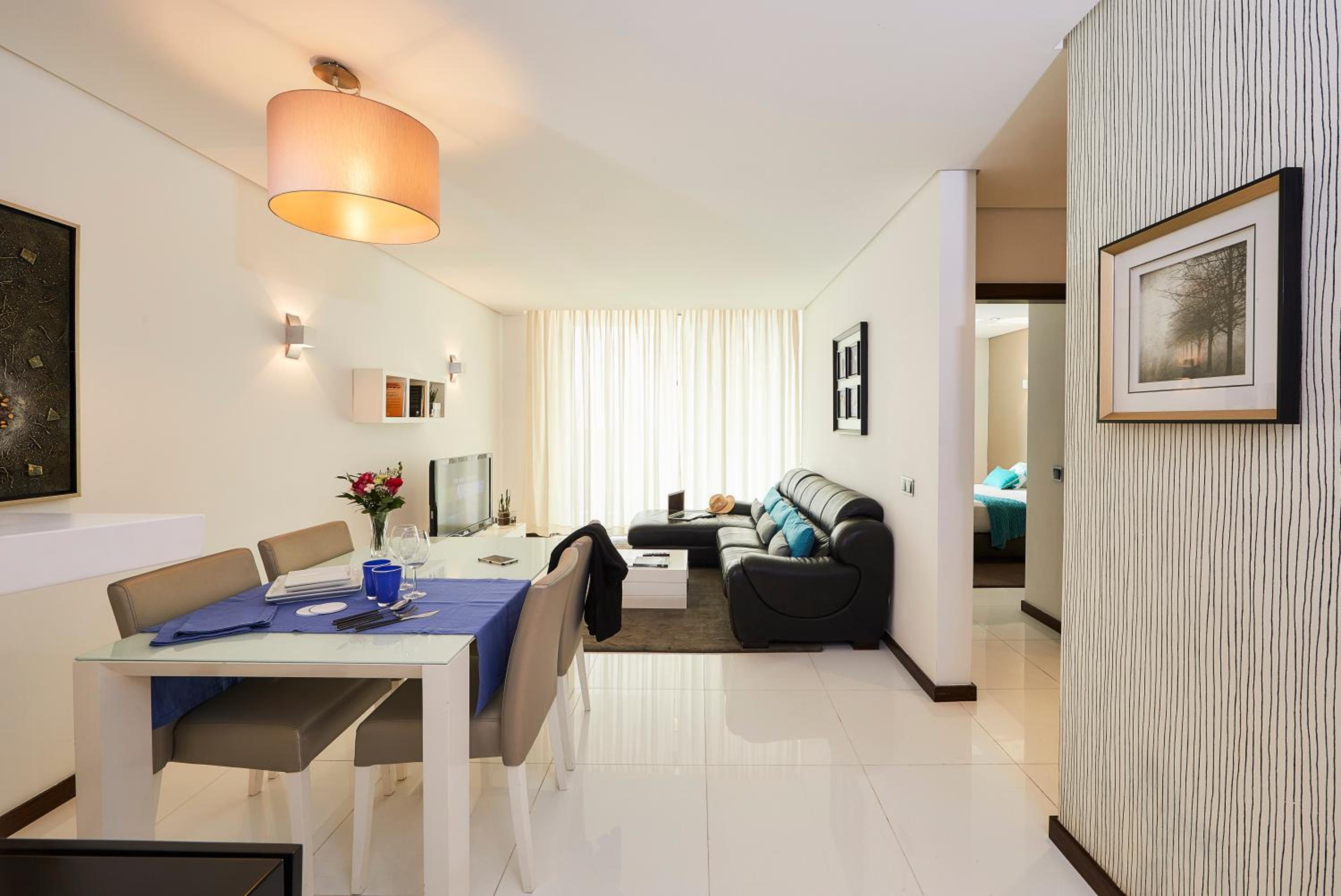 Deluxe Suite photo 1