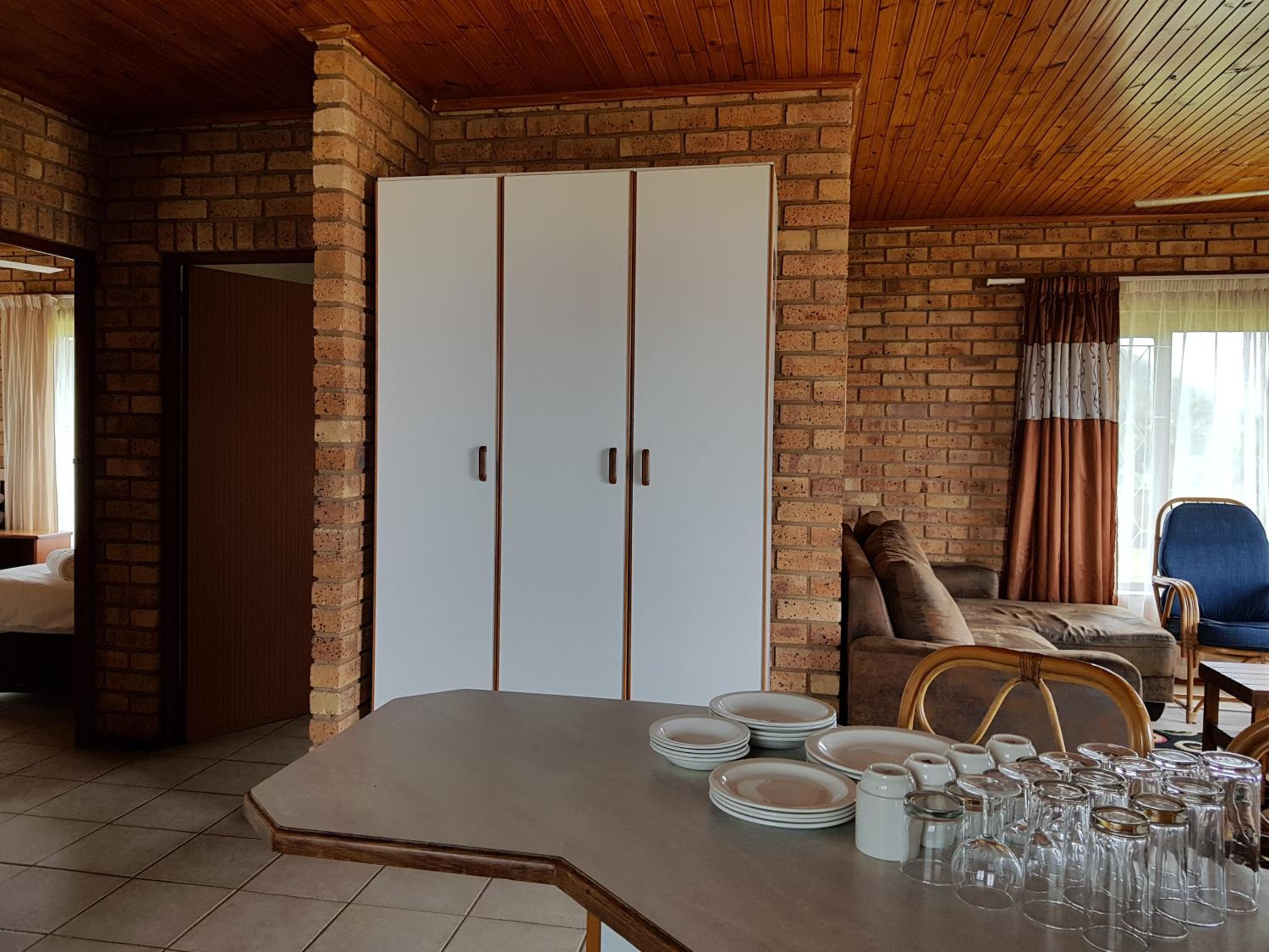 Two-Bedroom Chalet - Photo 3