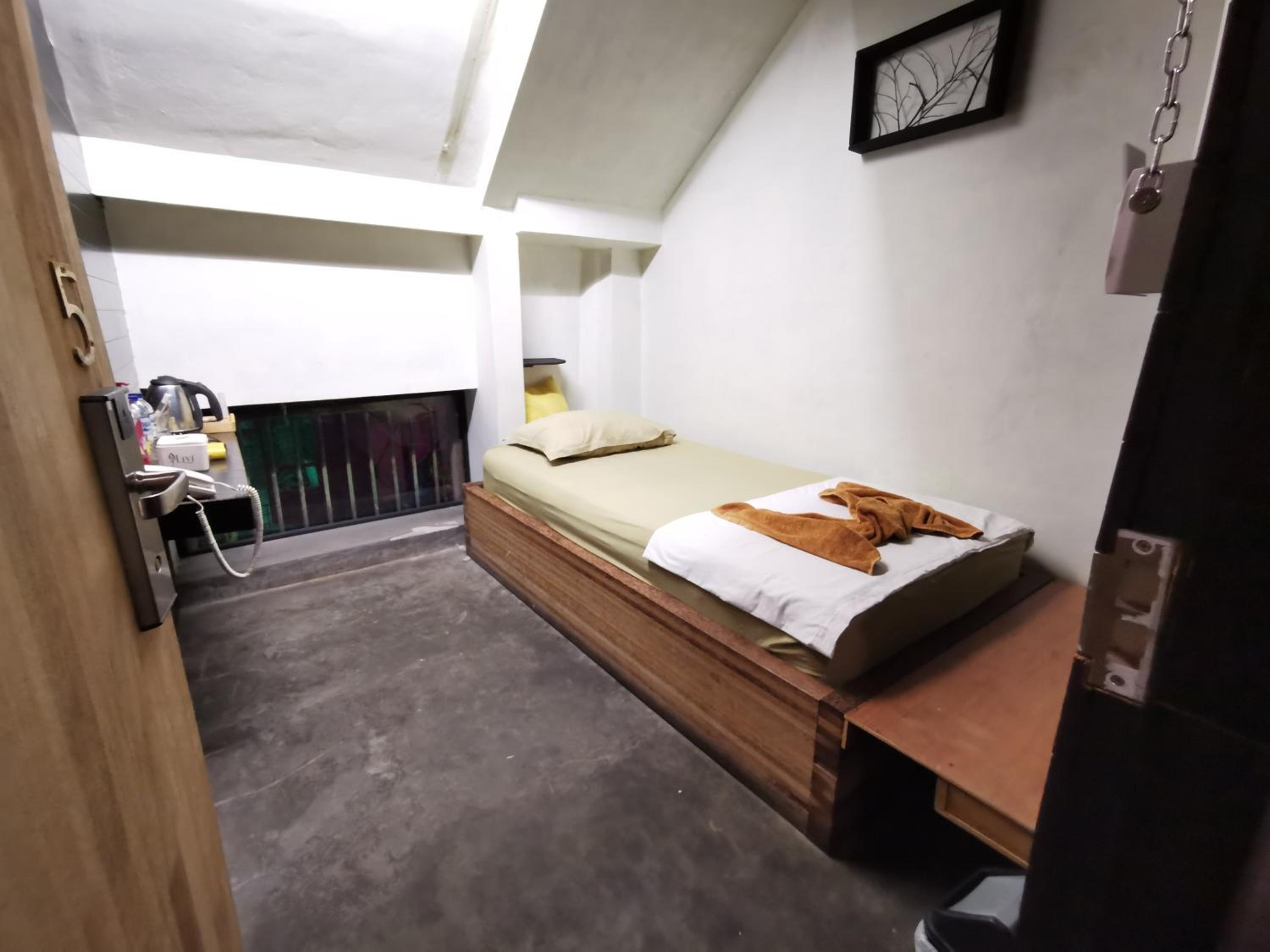 Single Room