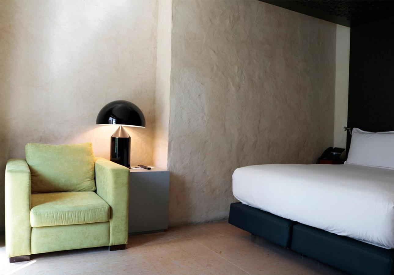 Junior Suite with View - Photo 11