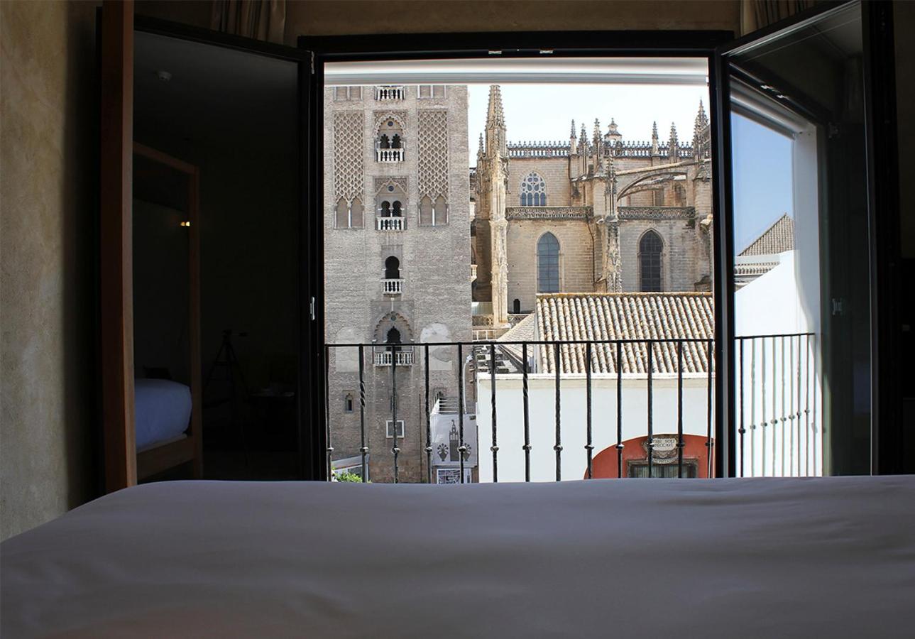 Junior Suite with View - Photo 7