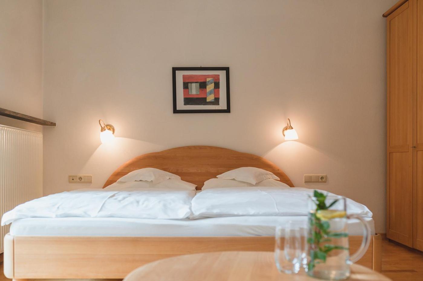 Double Room - Photo 5