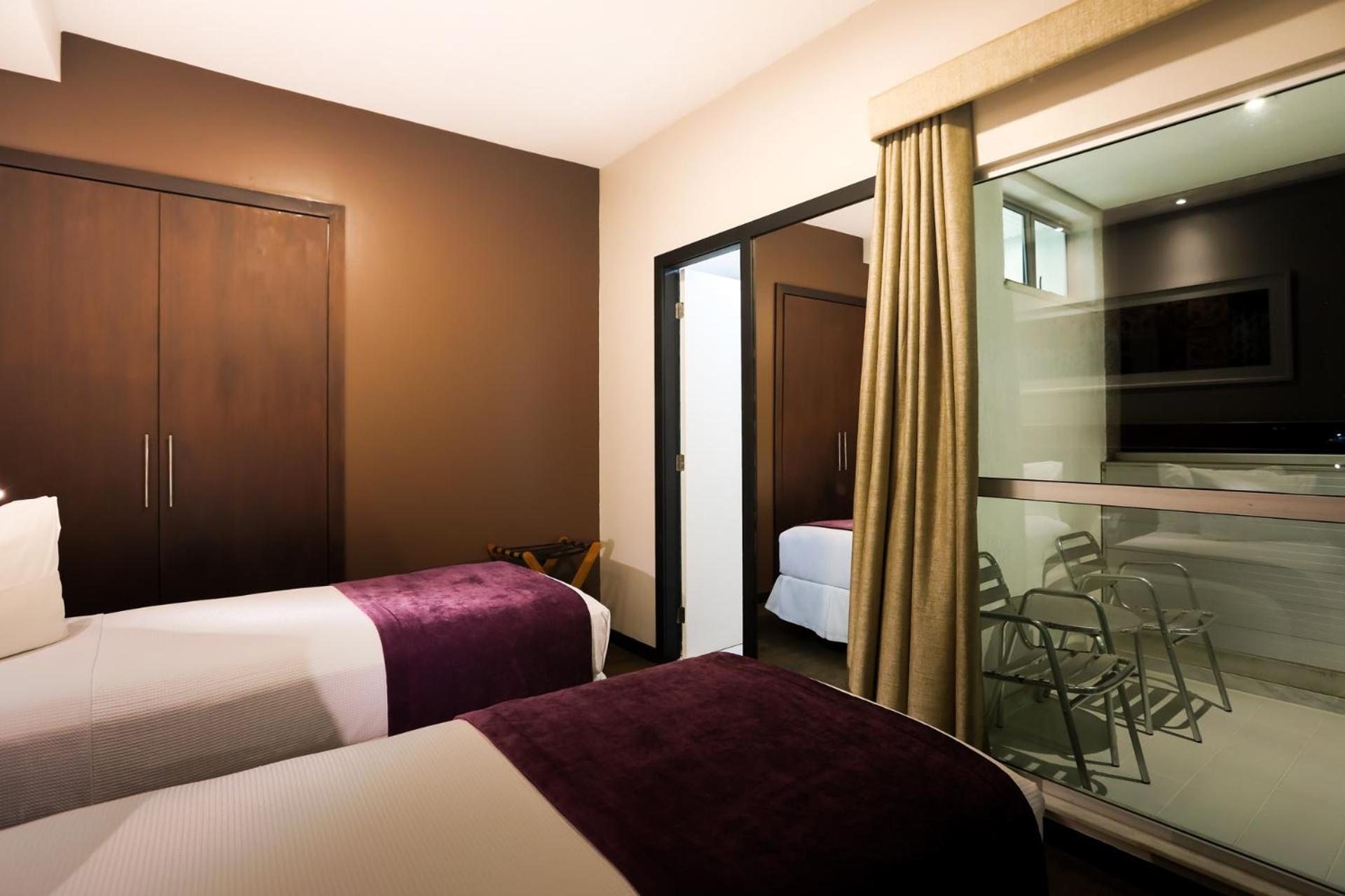 Deluxe Twin Room photo 1