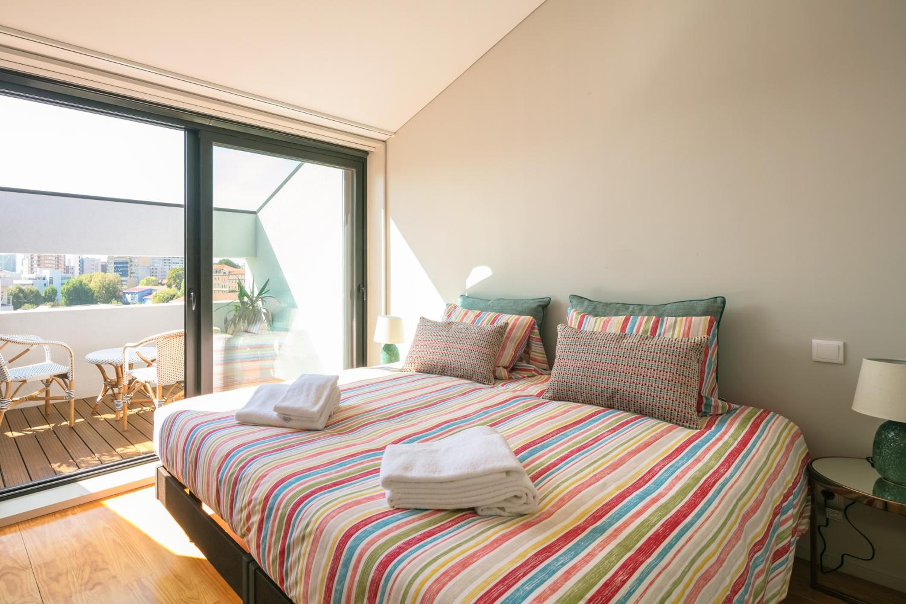 One-Bedroom Apartment - Photo 8