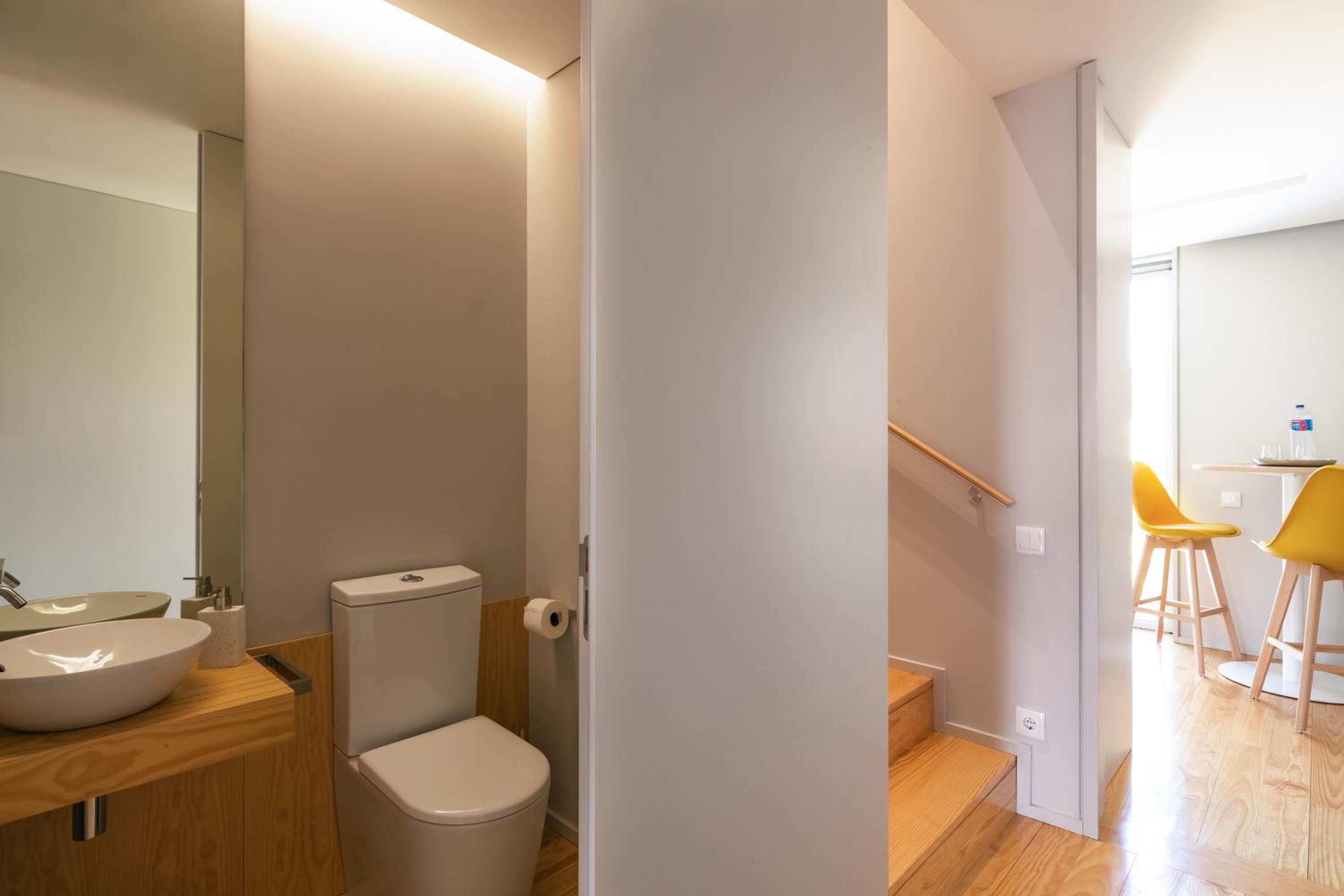 One-Bedroom Apartment - Photo 12