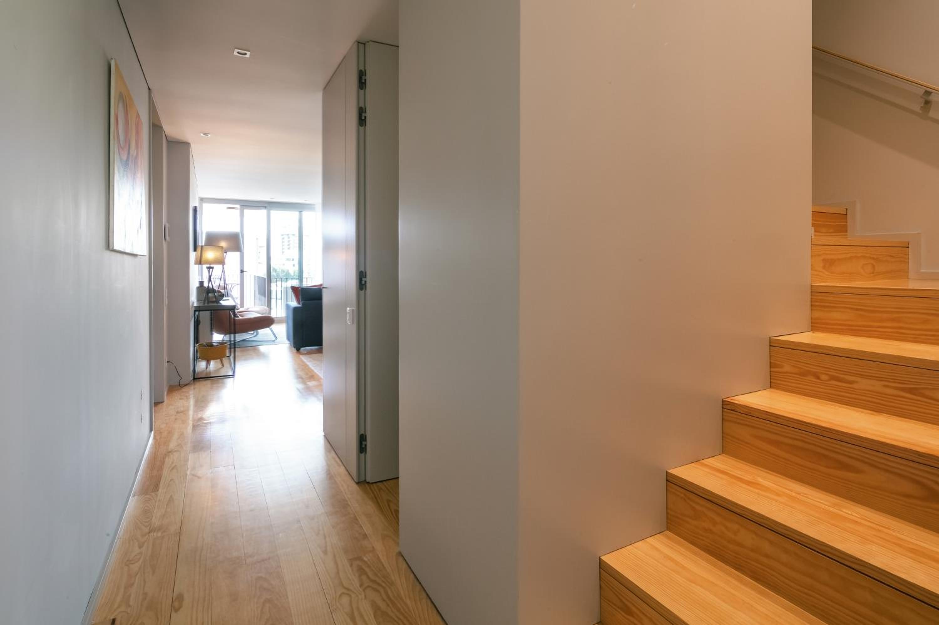 One-Bedroom Apartment - Photo 13