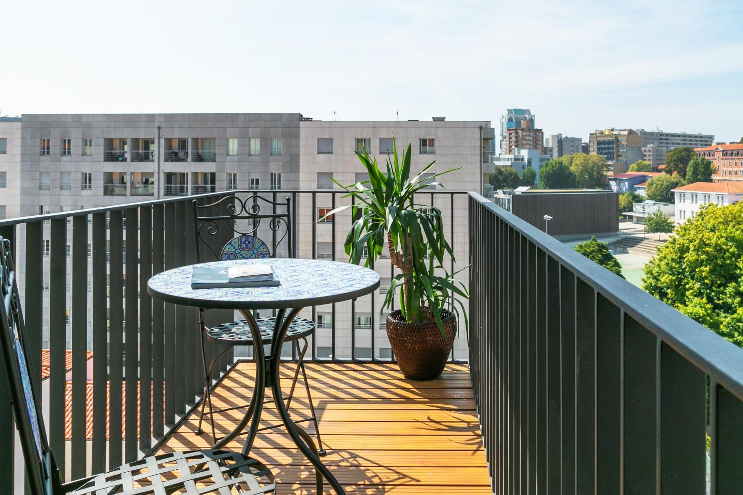 One-Bedroom Apartment - Photo 21
