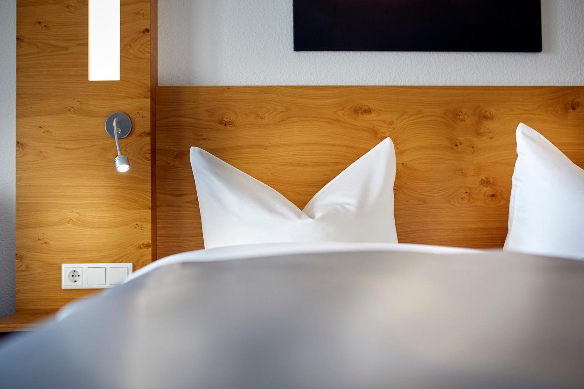 Double Room with Balcony photo 3