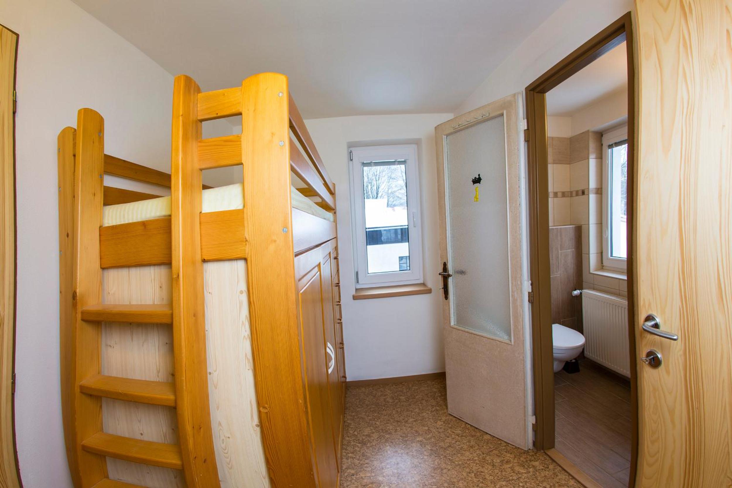 Double Room With Private Bathroom photo 3