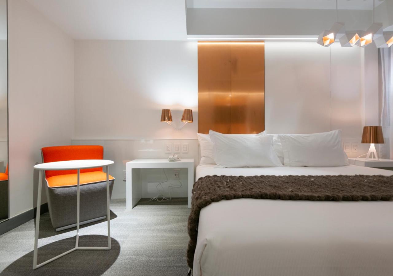 Superior King Room - Photo 13
