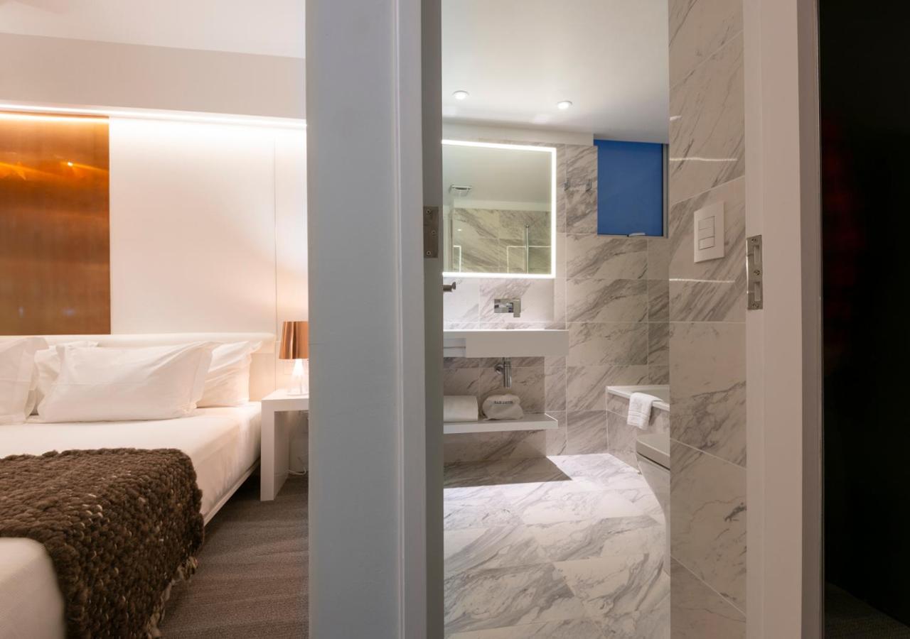 Superior King Room - Photo 9