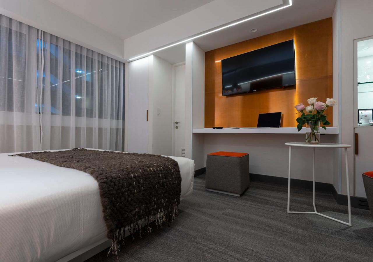 Superior King Room - Photo 11