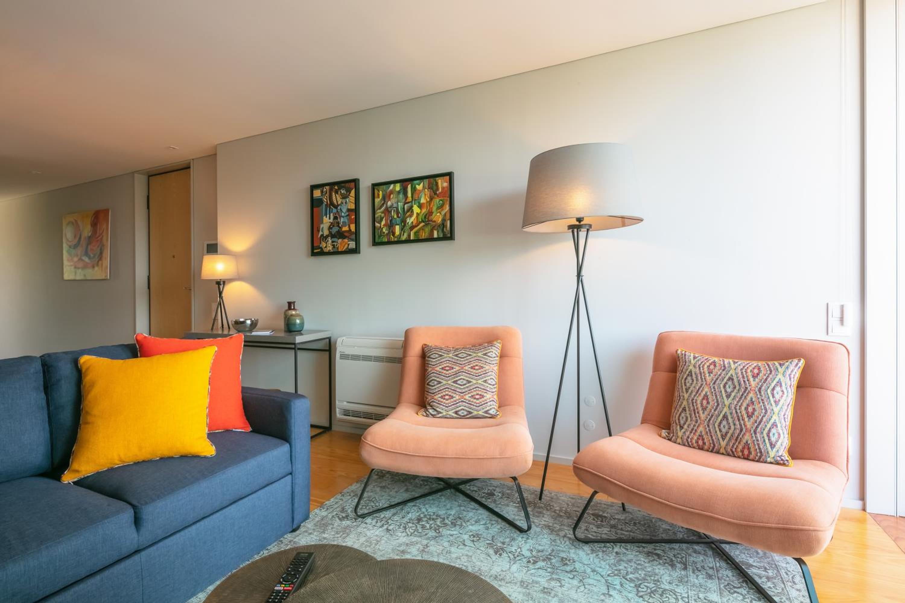 One-Bedroom Apartment - Photo 27