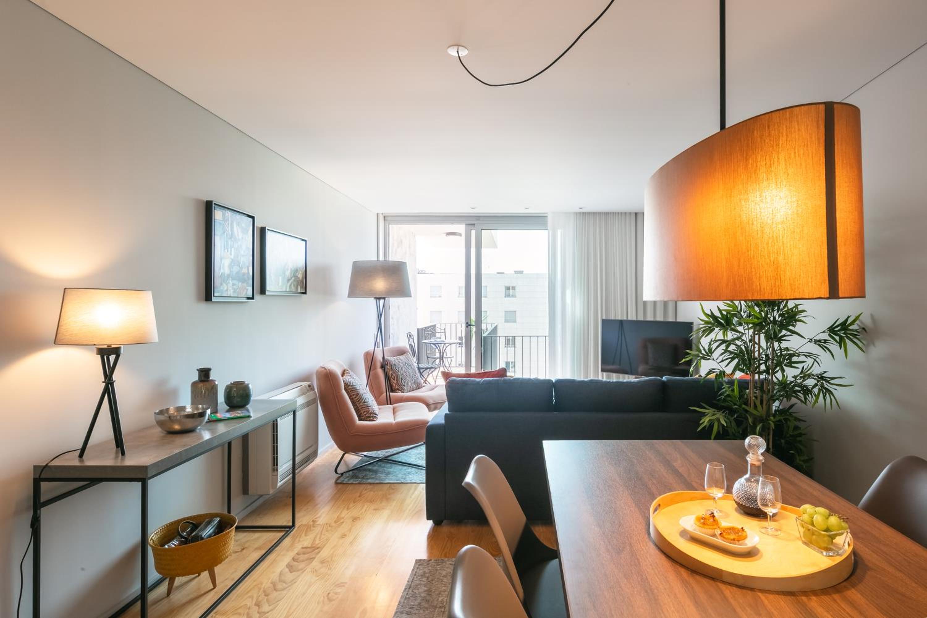 One-Bedroom Apartment - Photo 44