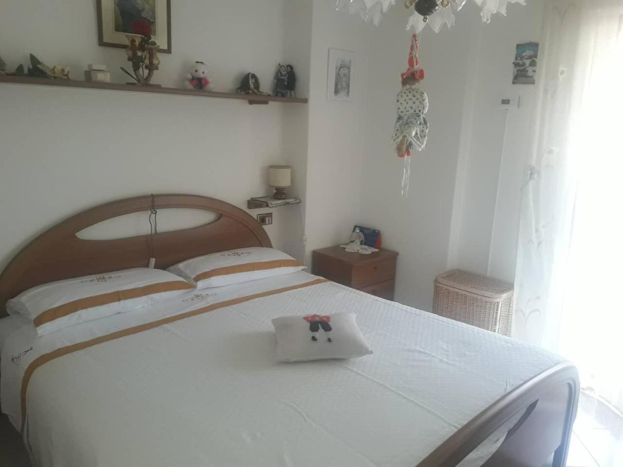 One-Bedroom House - Photo 16
