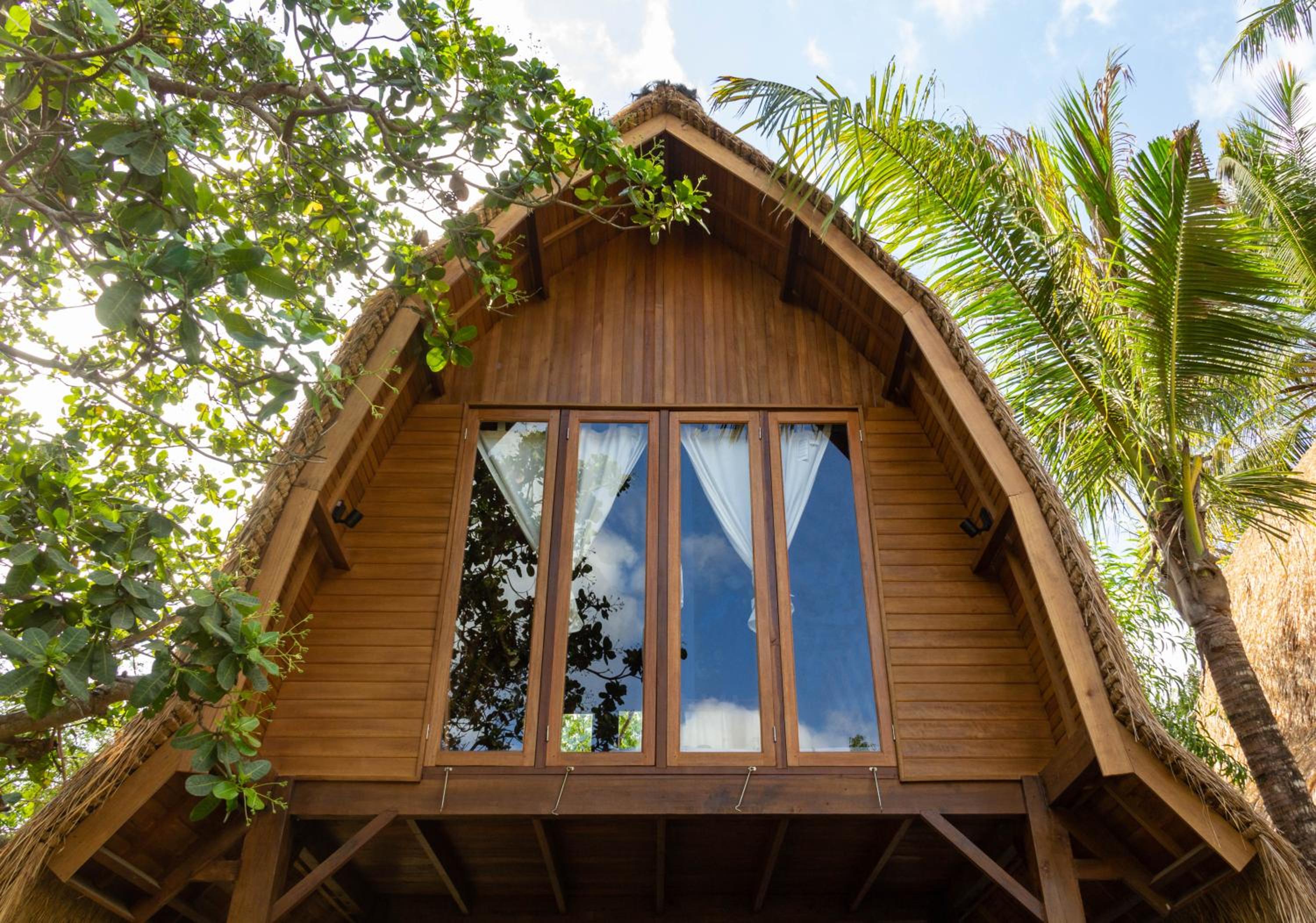 Deluxe Bungalow with Garden View - Photo 16