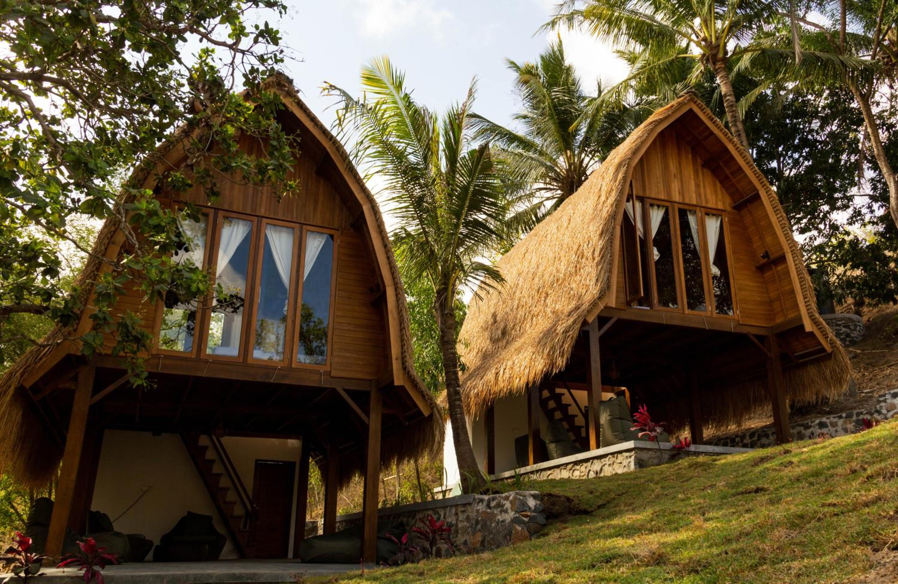 Deluxe Bungalow with Garden View - Photo 9