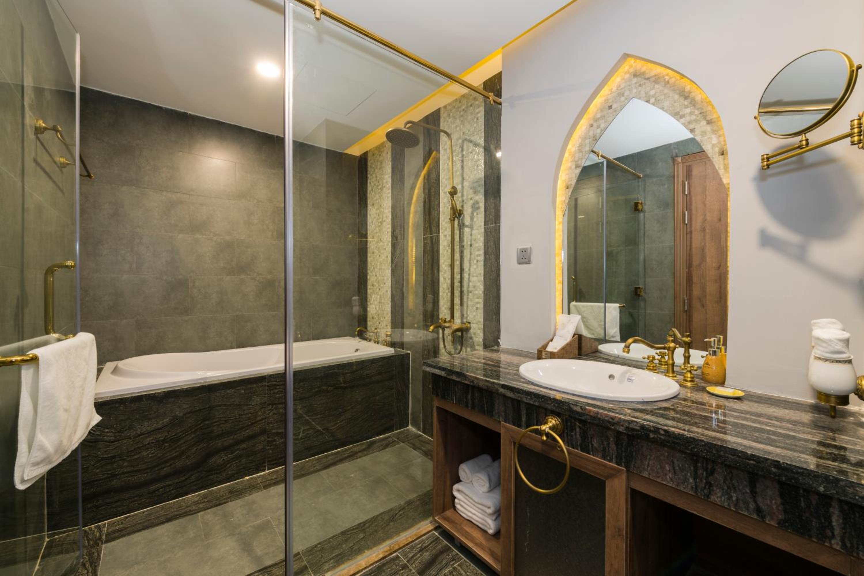 Family Suite - Photo 2