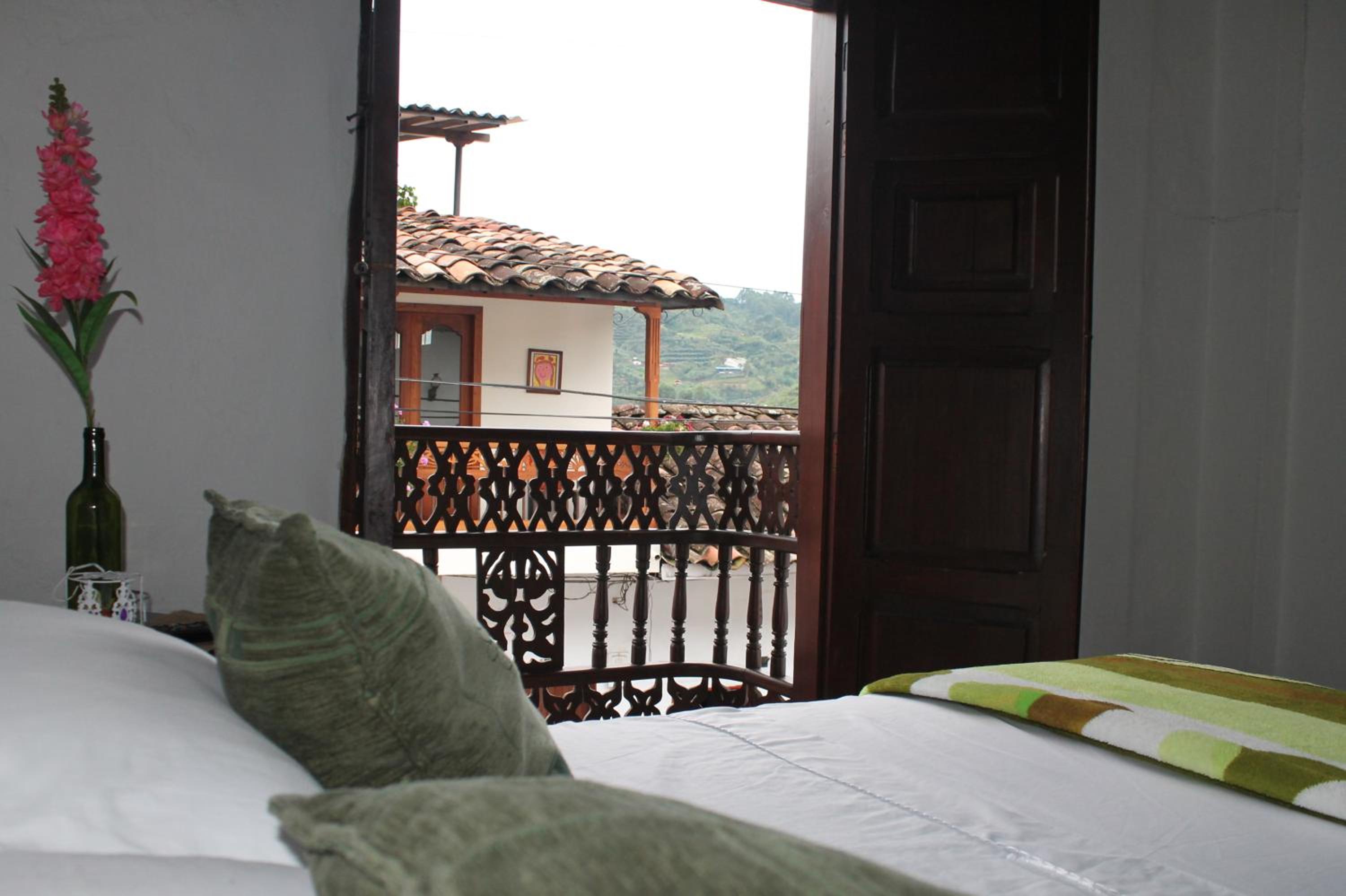 Budget Double Room photo 3