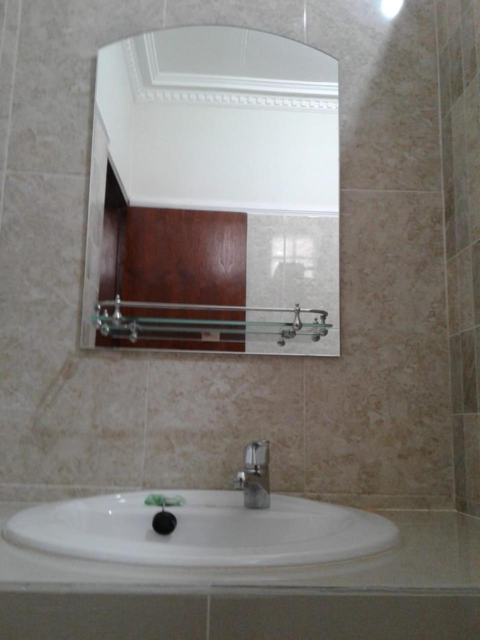 Double or Twin Room - Photo 12