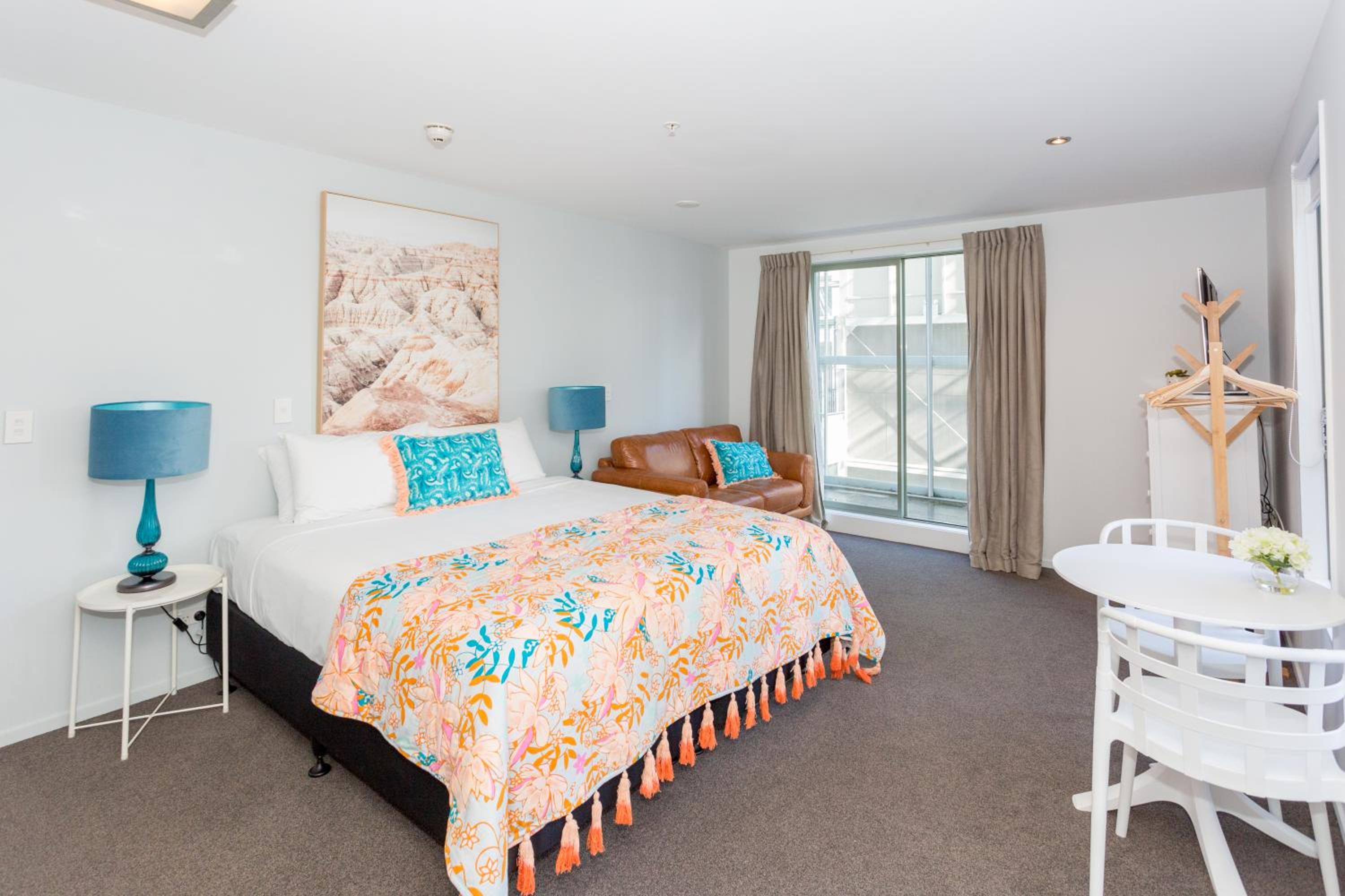 Studio Apartment photo 3