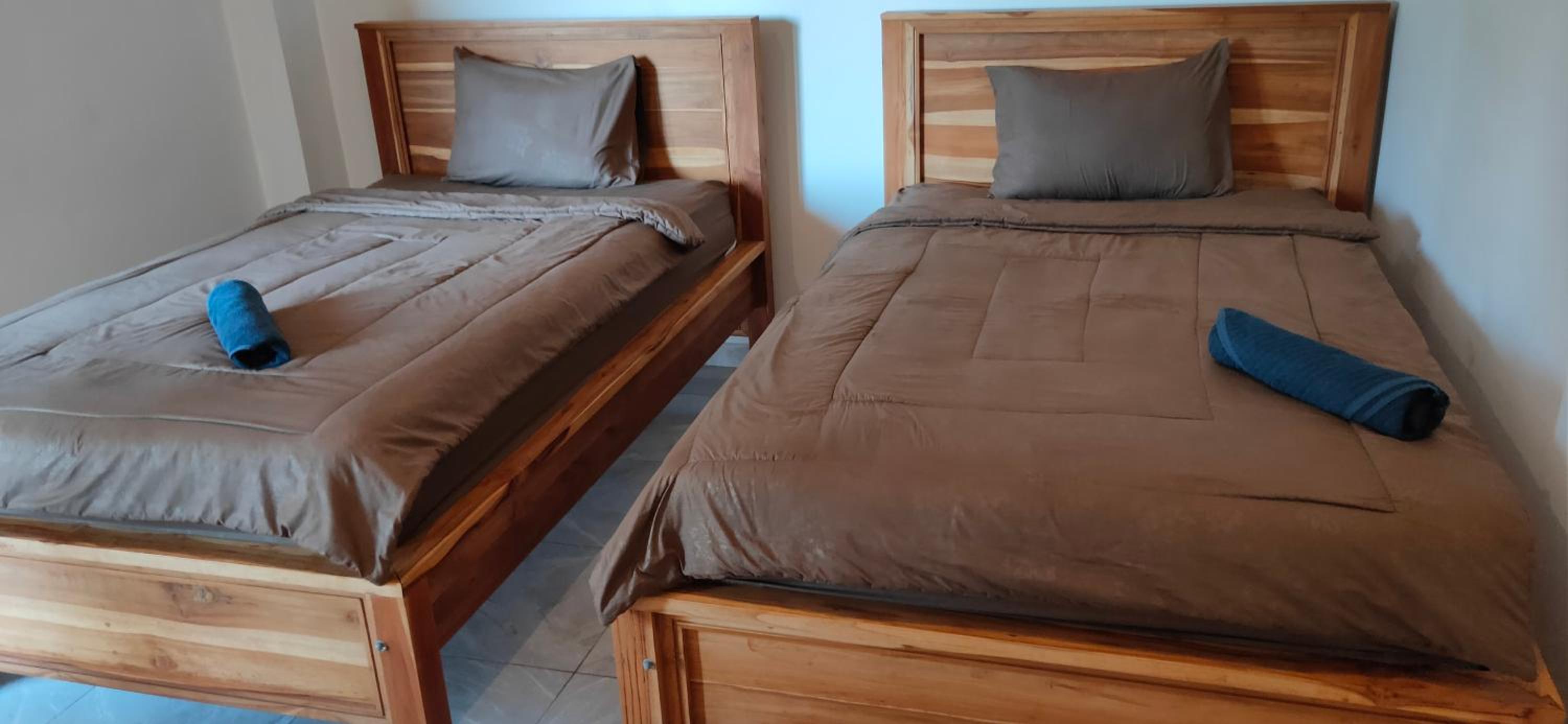 Economy Twin Room photo 1