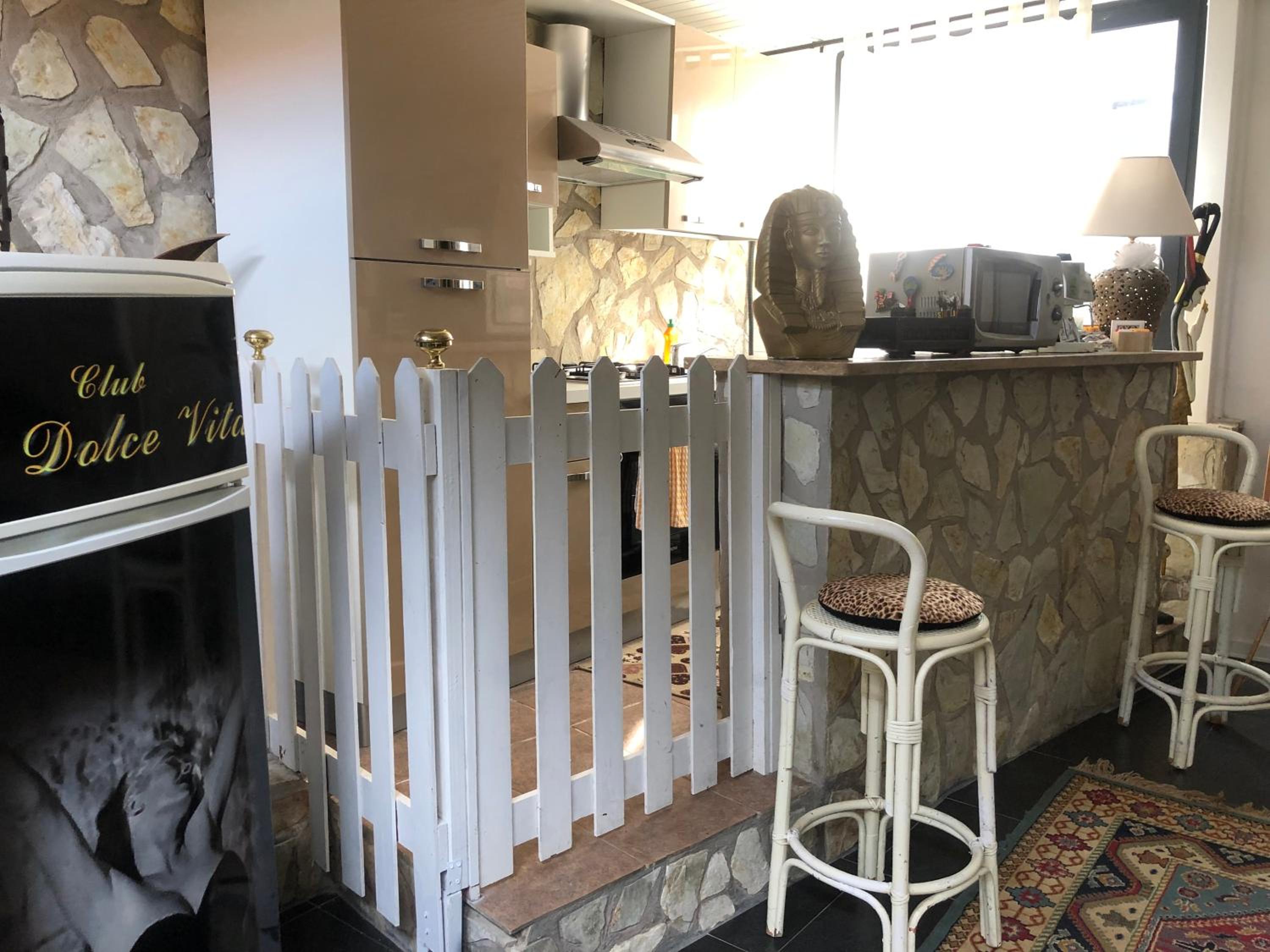 Double Room - Photo 18