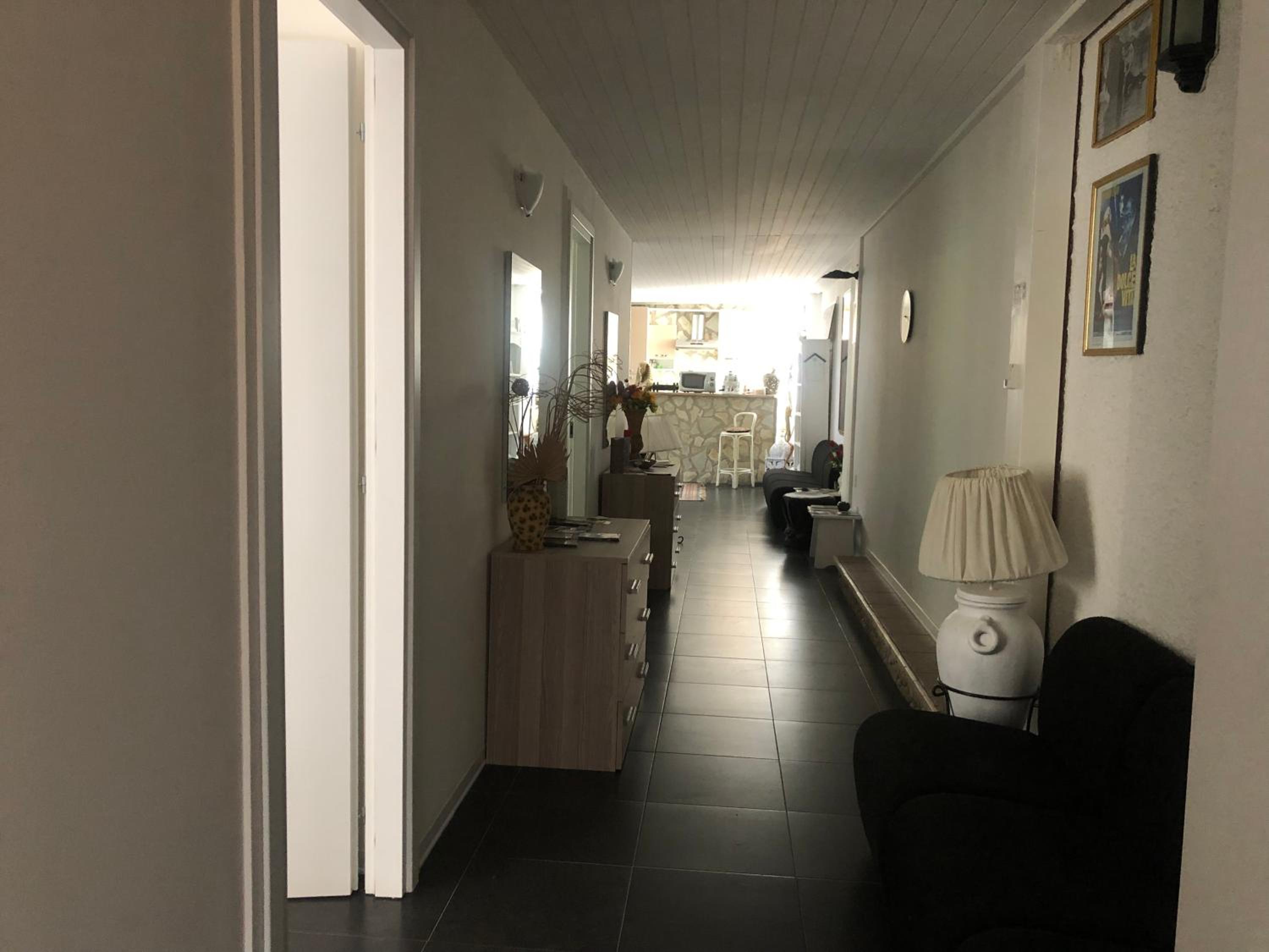 Double Room - Photo 20