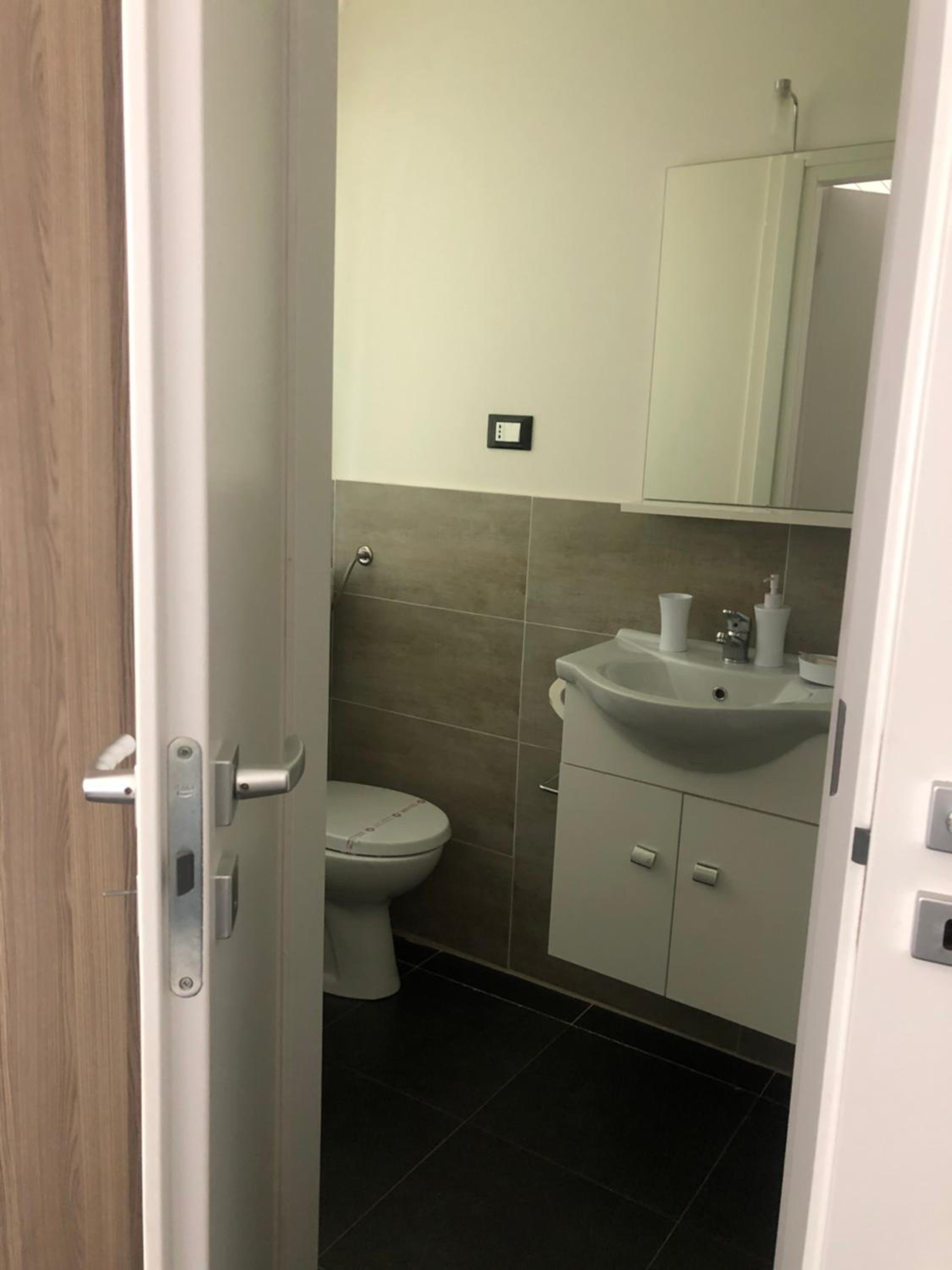 Double Room - Photo 34