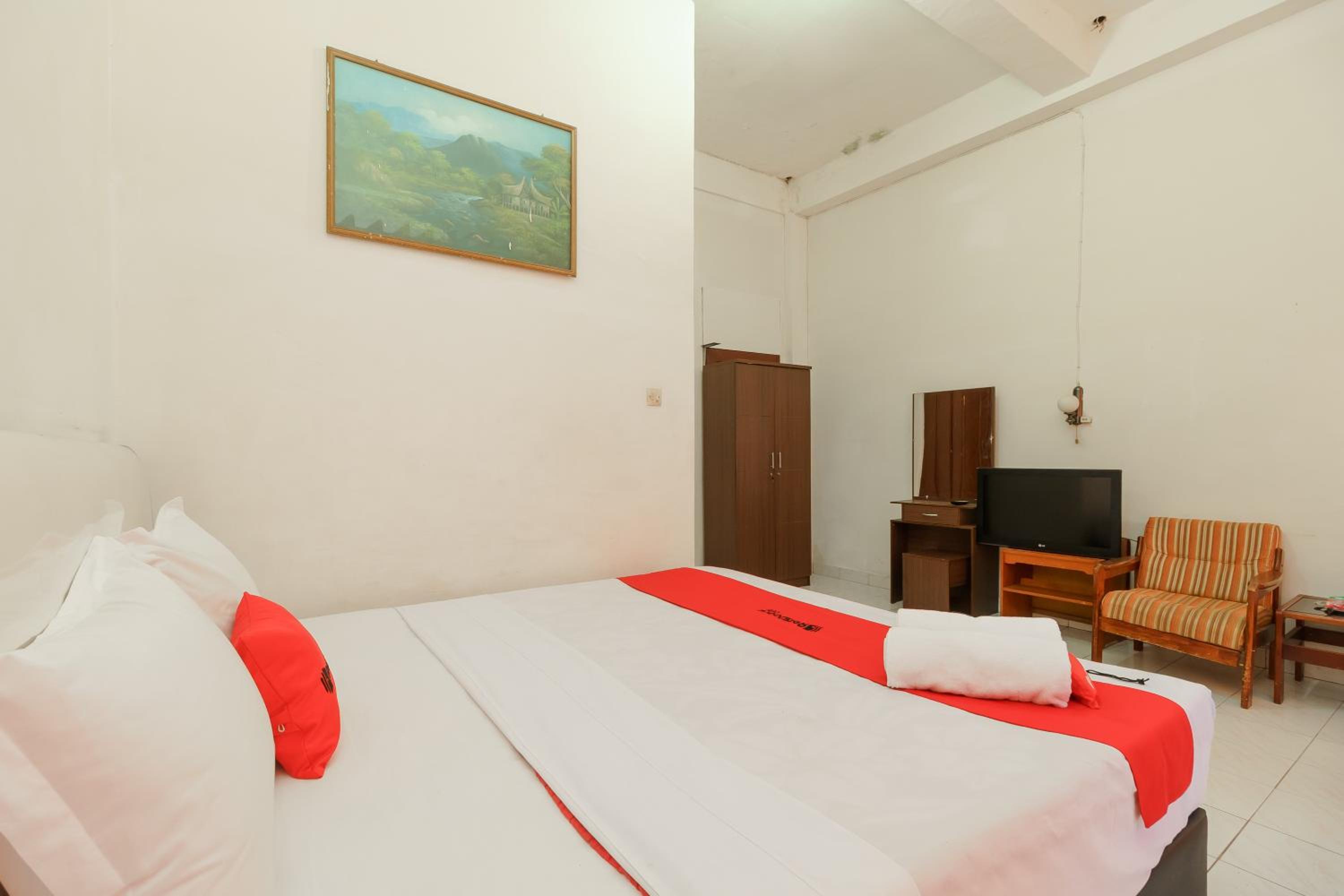 Double Room - Photo 3