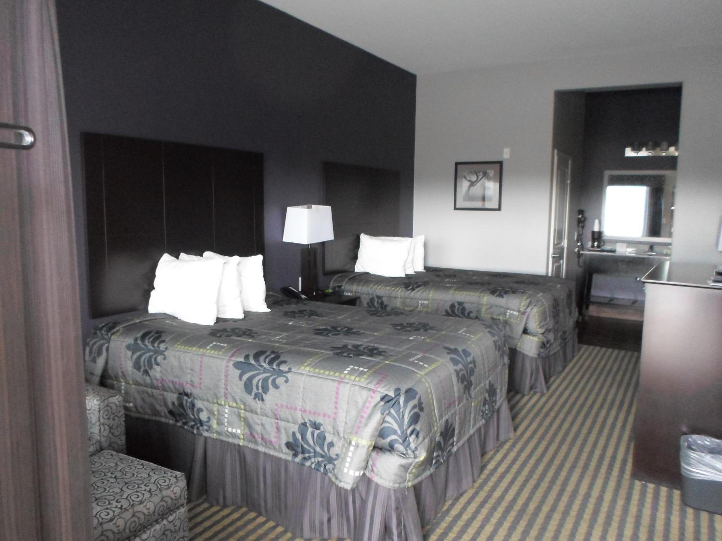 Queen Room with Two Queen Beds - Disability Access