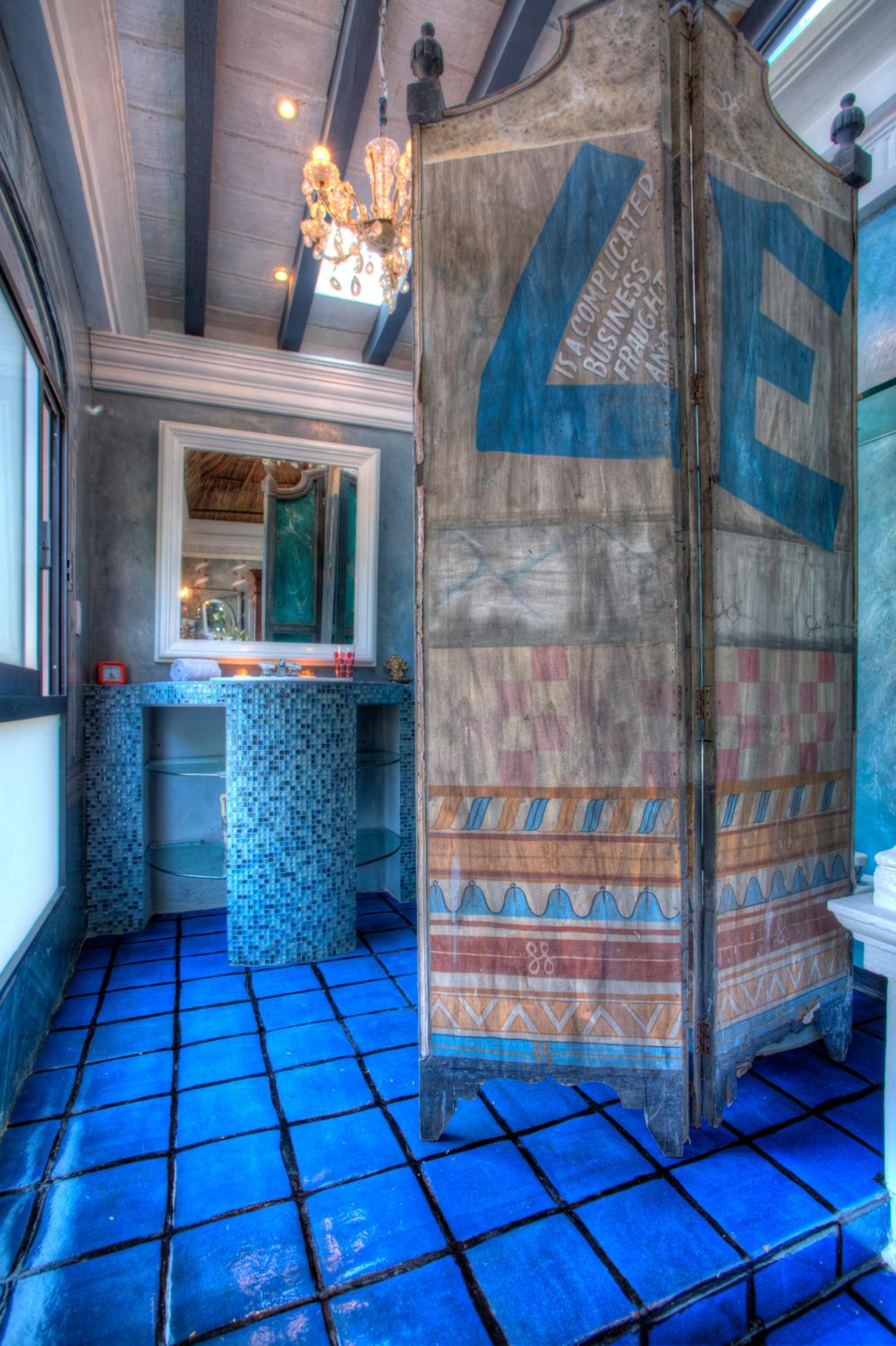 Alejandro Suite photo 2
