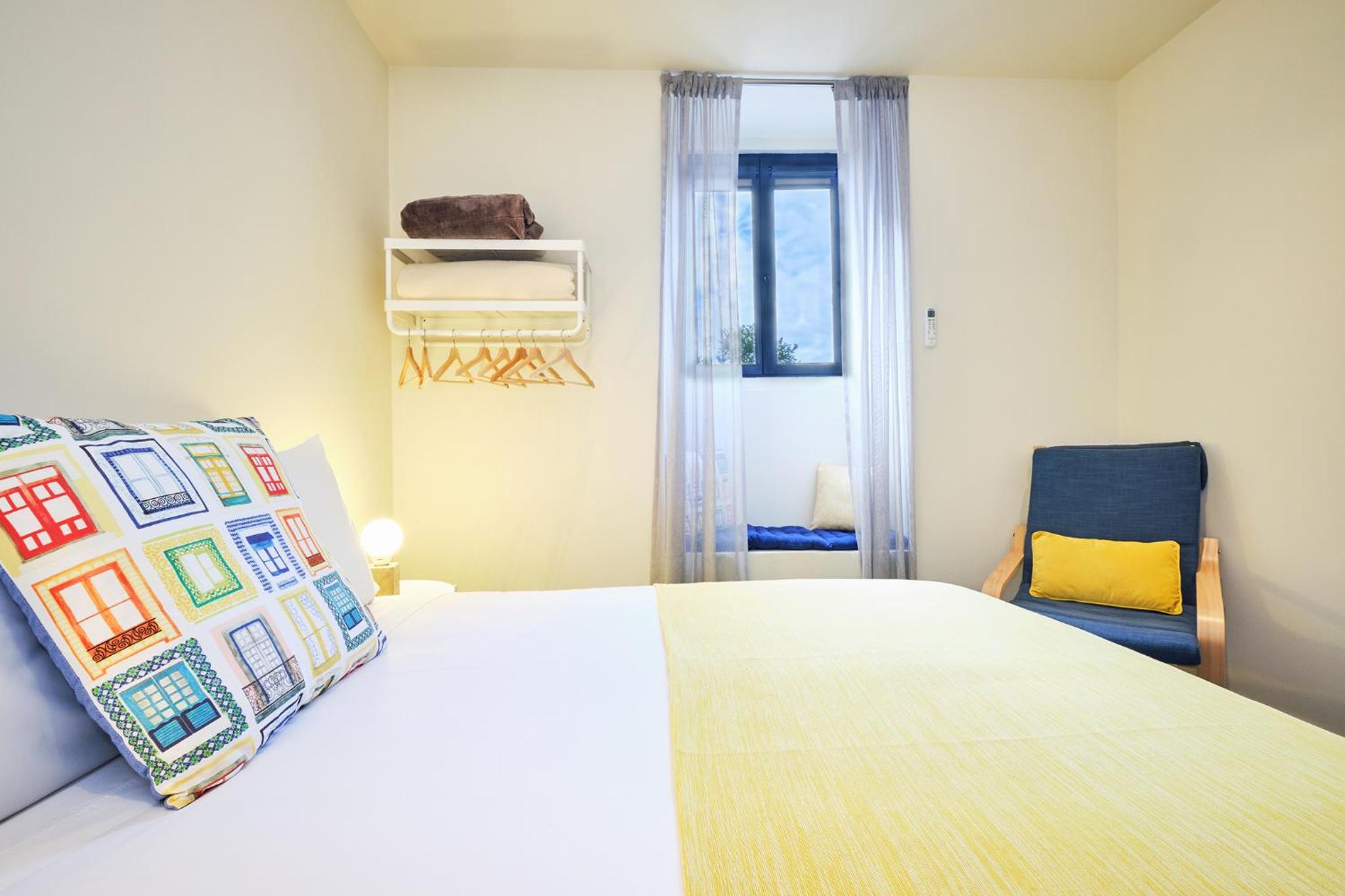 One-Bedroom Apartment - Photo 10