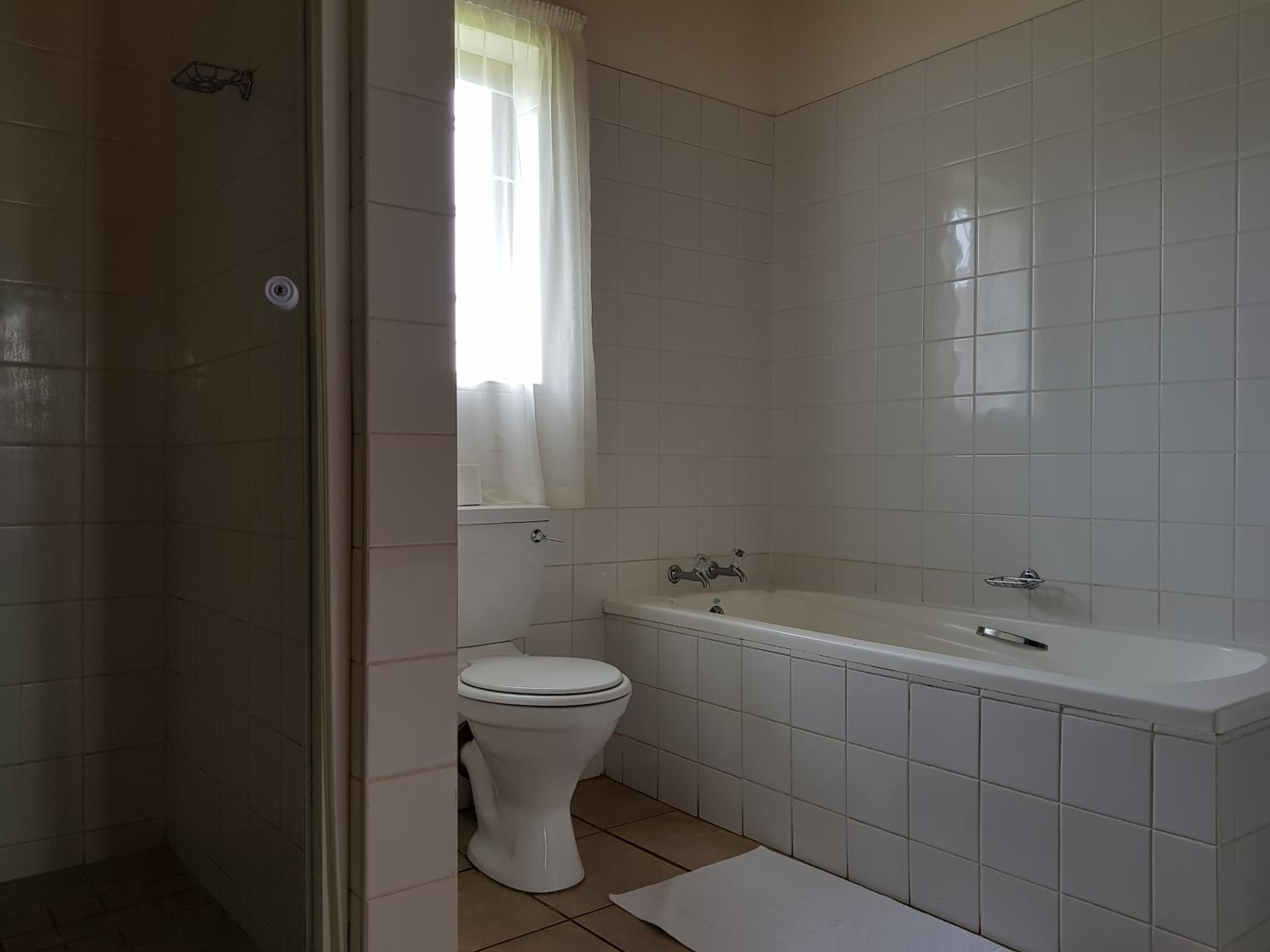 Two-Bedroom Chalet - Photo 10