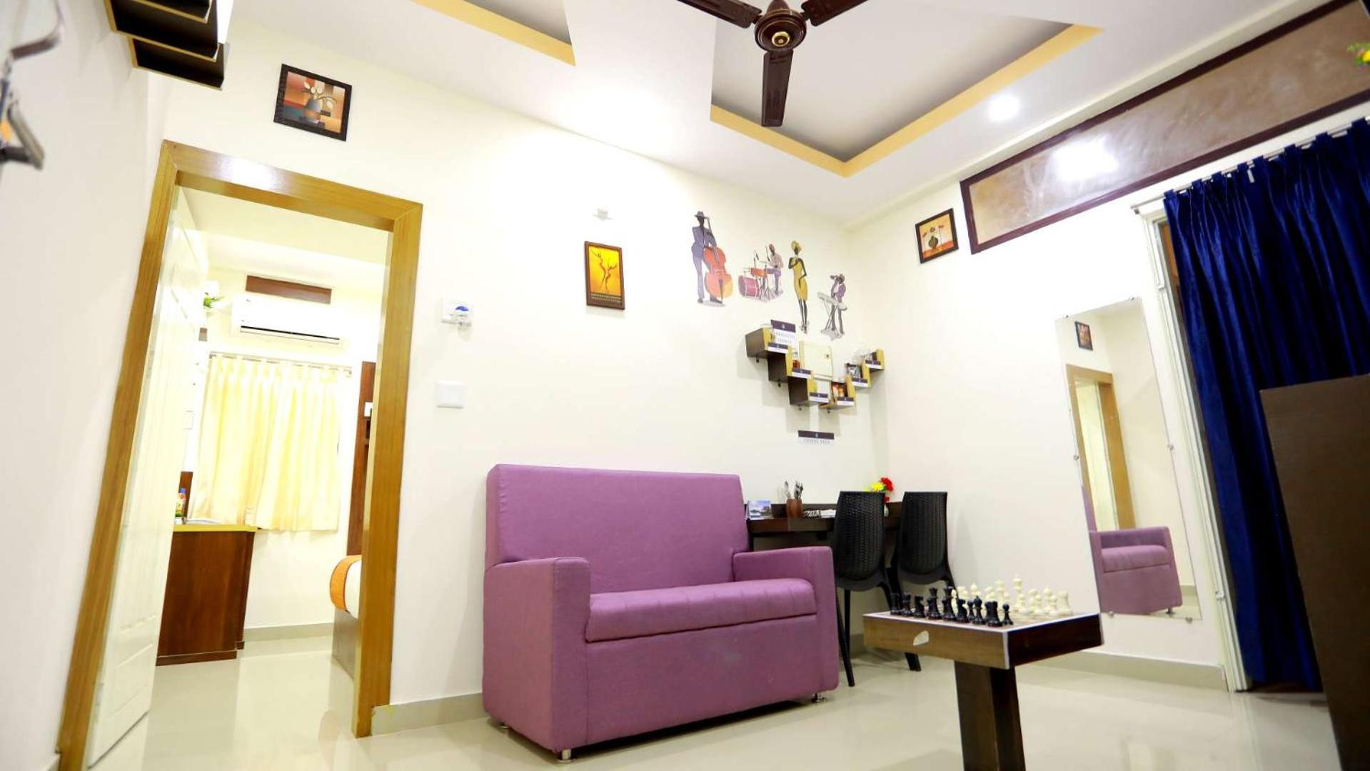 Deluxe Double Room - Photo 24