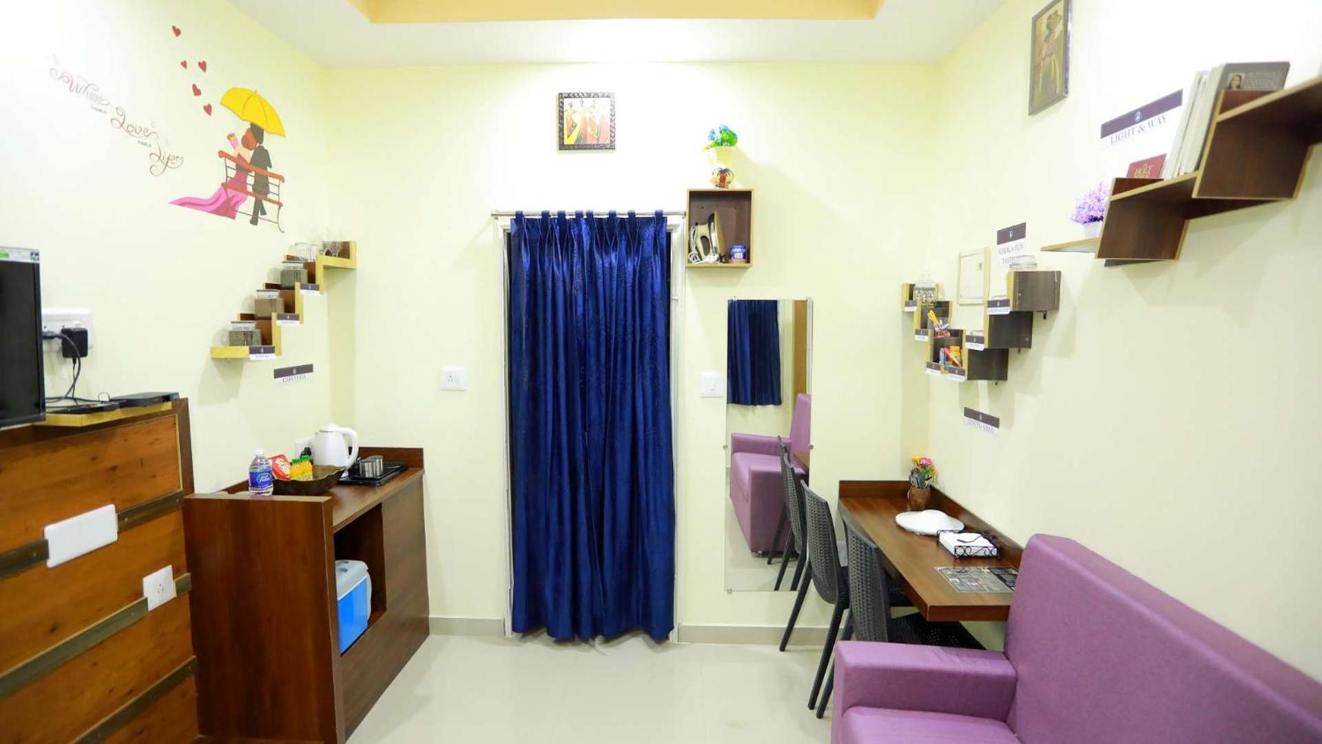 Deluxe Double Room - Photo 33