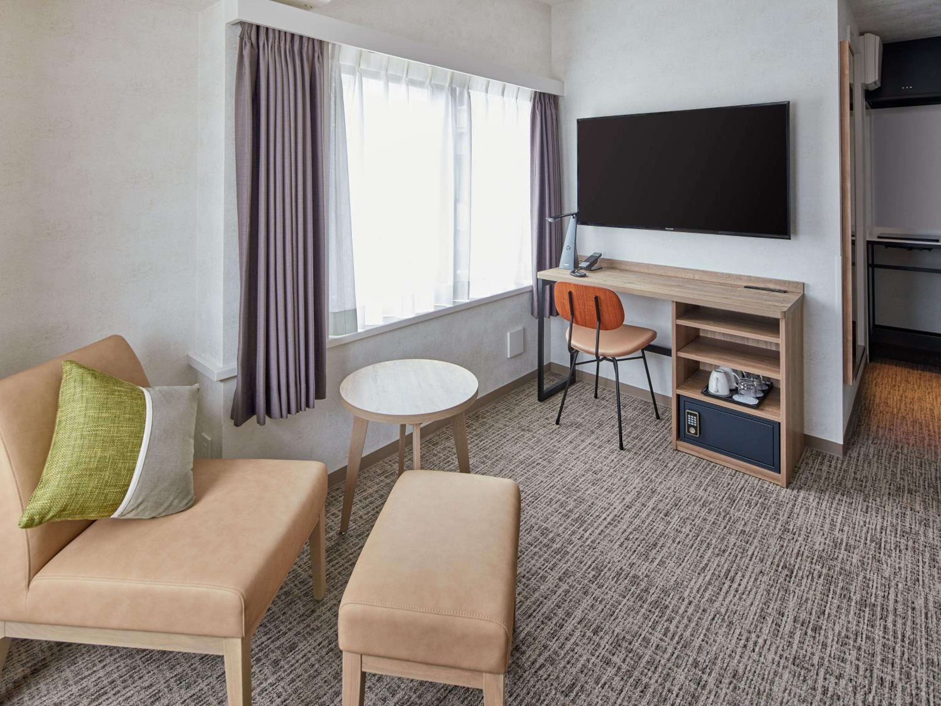 Superior Twin Room with Kitchen - Non-Smoking - House Keeping is Optional with Additional Cost photo 1