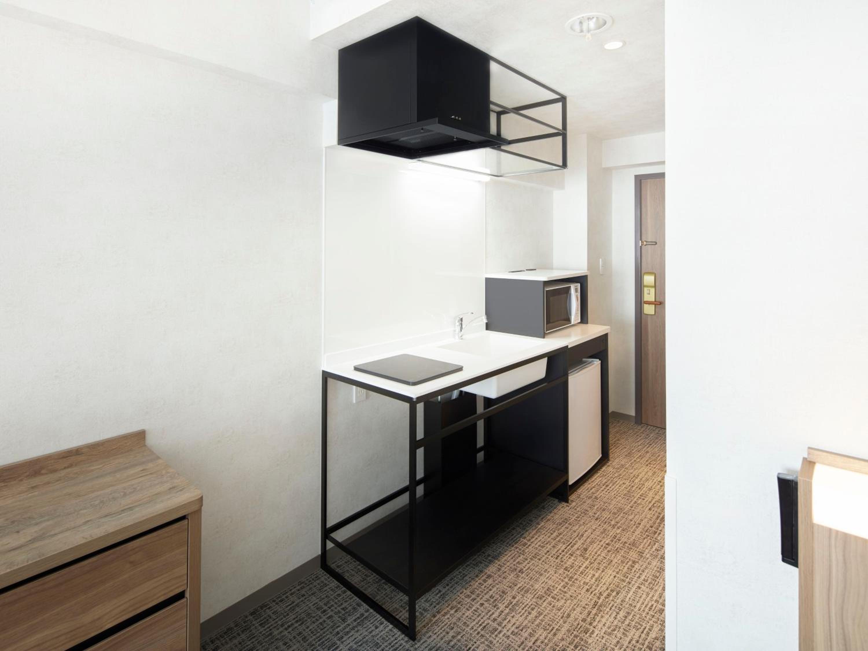 Standard Double Room with Kitchen - Non-Smoking - House Keeping is Optional with Additional Cost photo 3