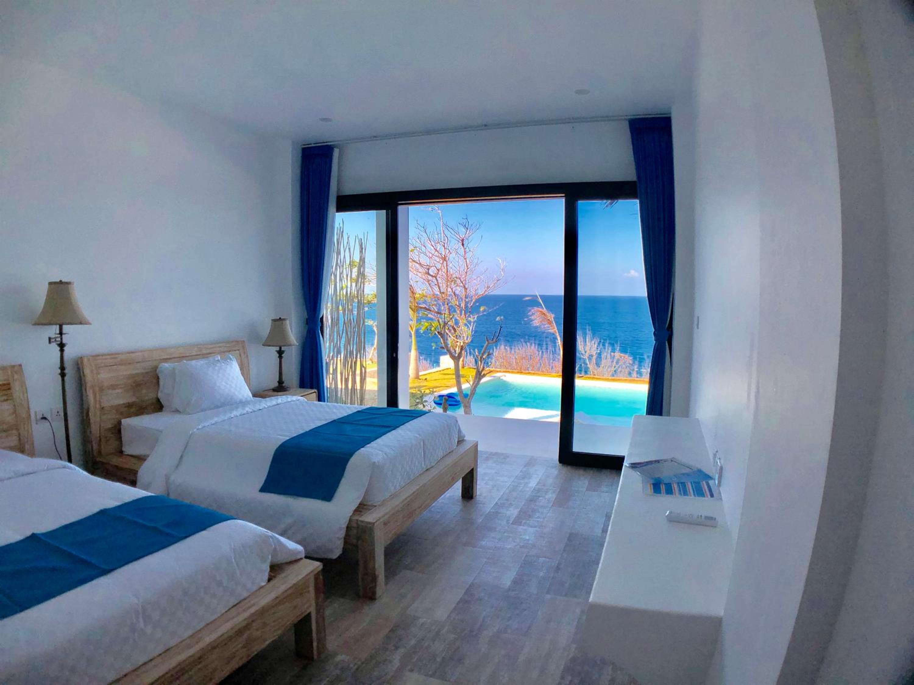 Superior Twin Room with Sea View