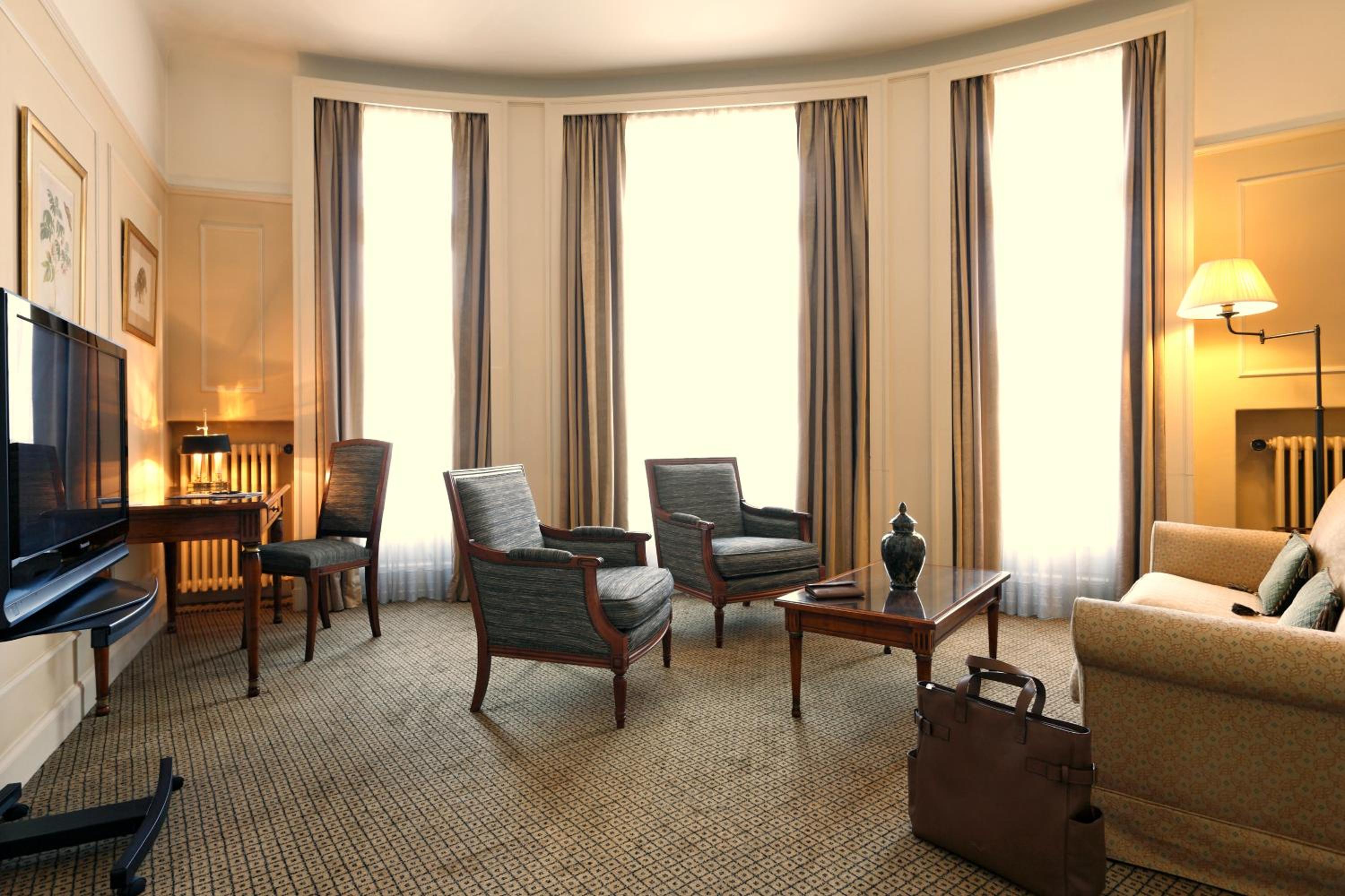 Suite - Photo 4