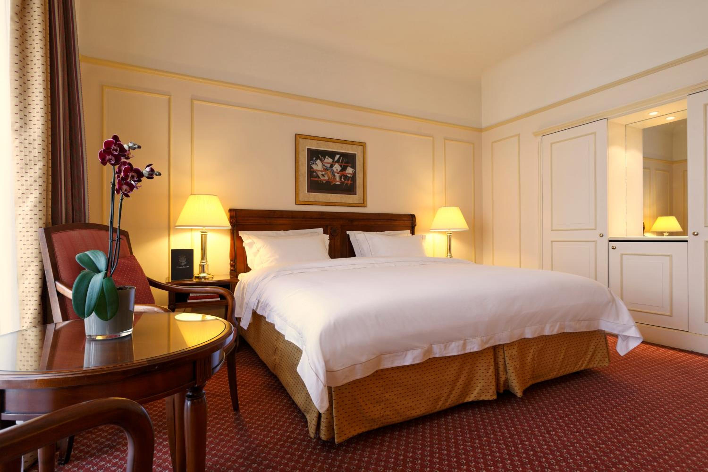 Deluxe Double or Twin Room - Photo 2