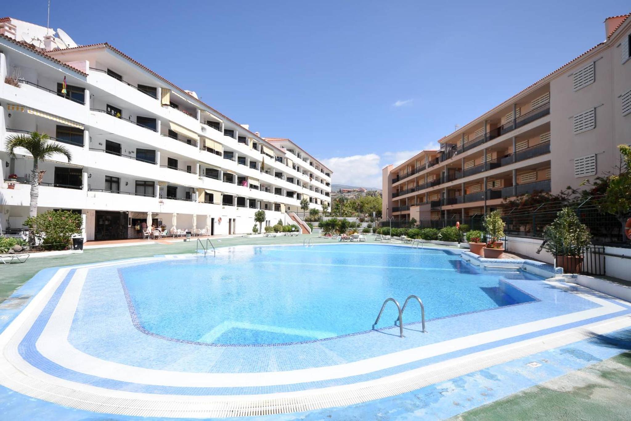 Apartamento con Balcón