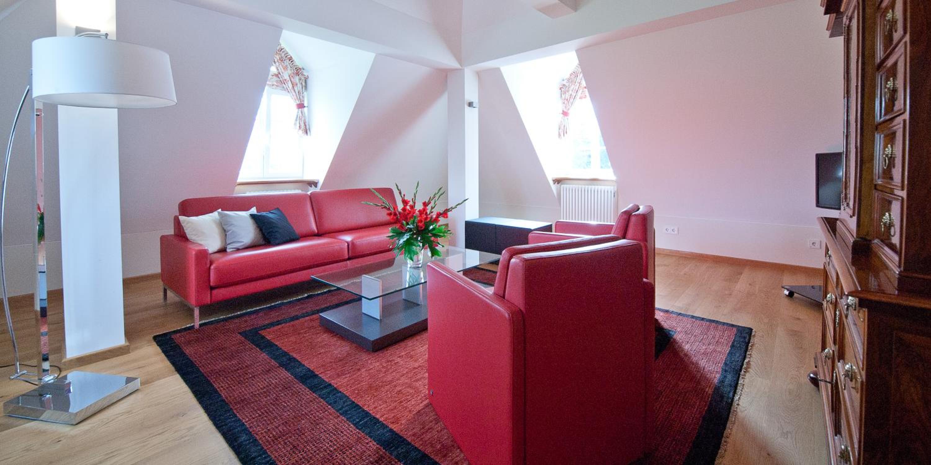 Executive Suite photo 2