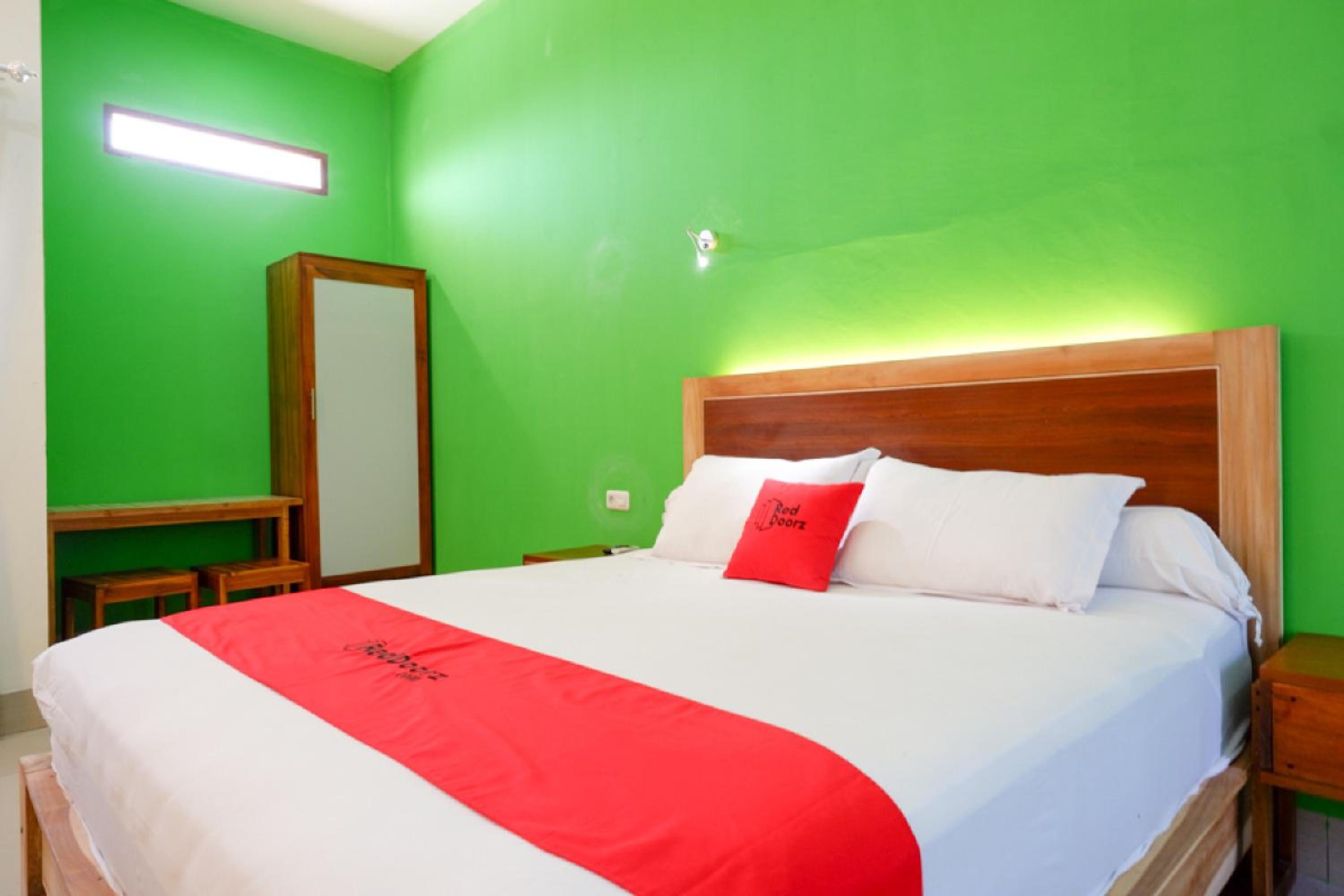 Double Room - Photo 10