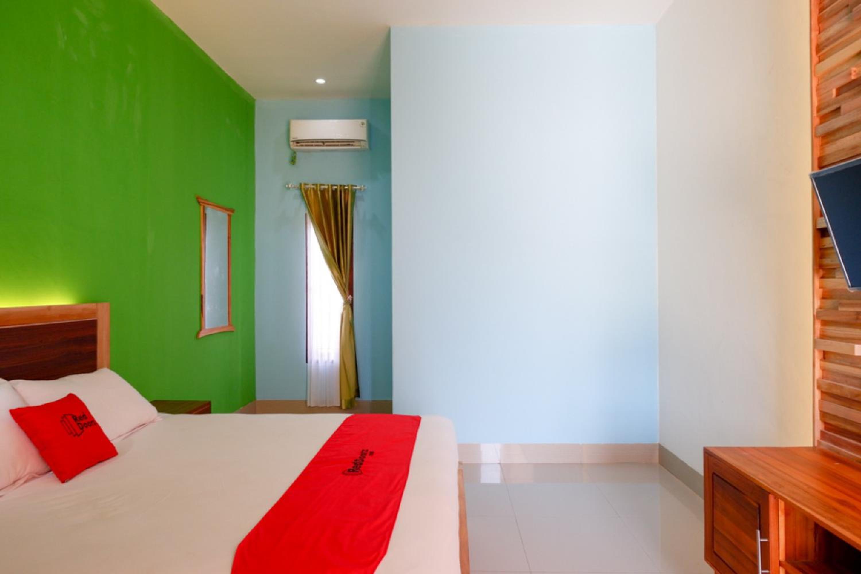 Double Room - Photo 8