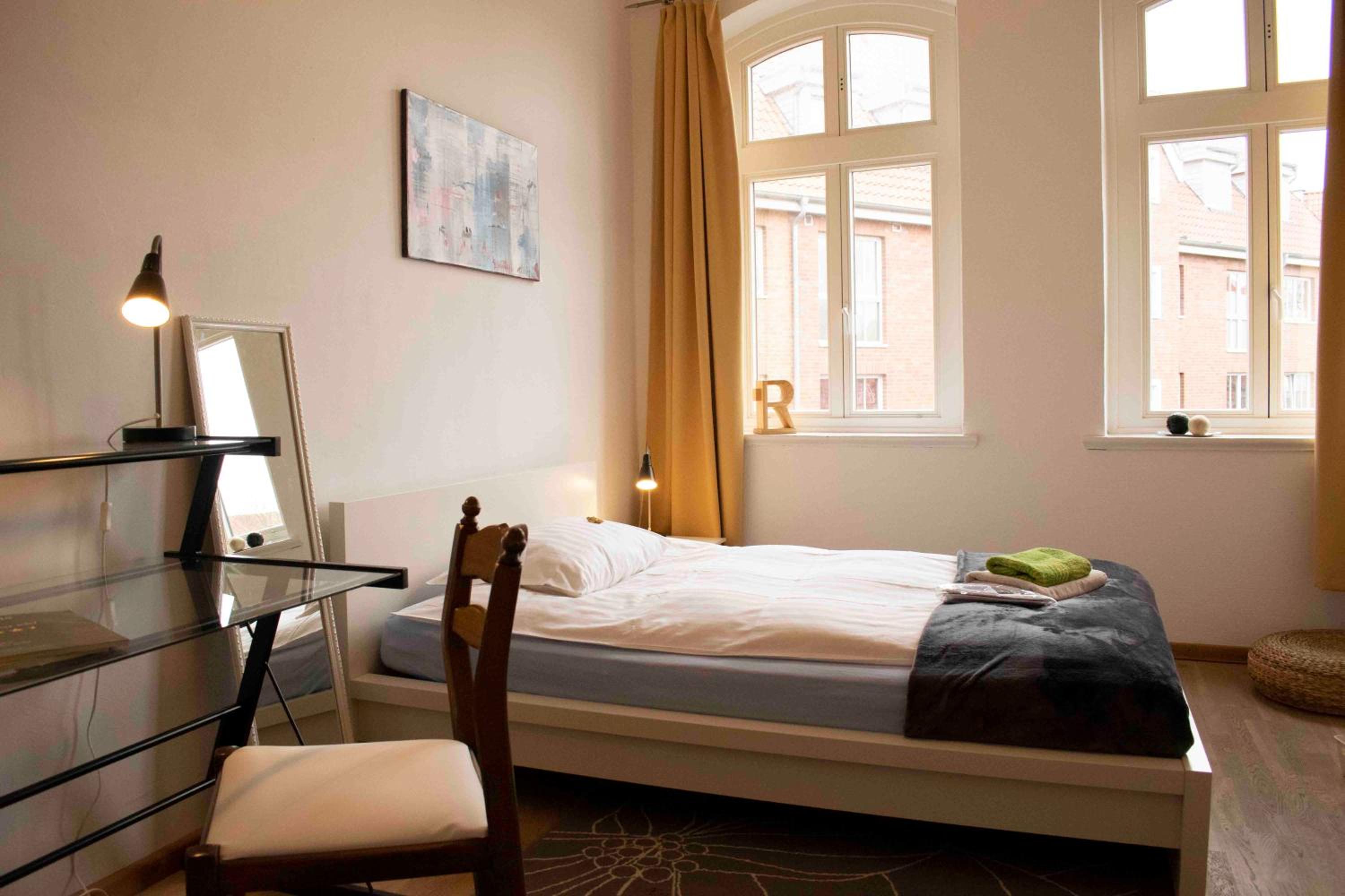 Double Room with Shared Bathroom photo 1