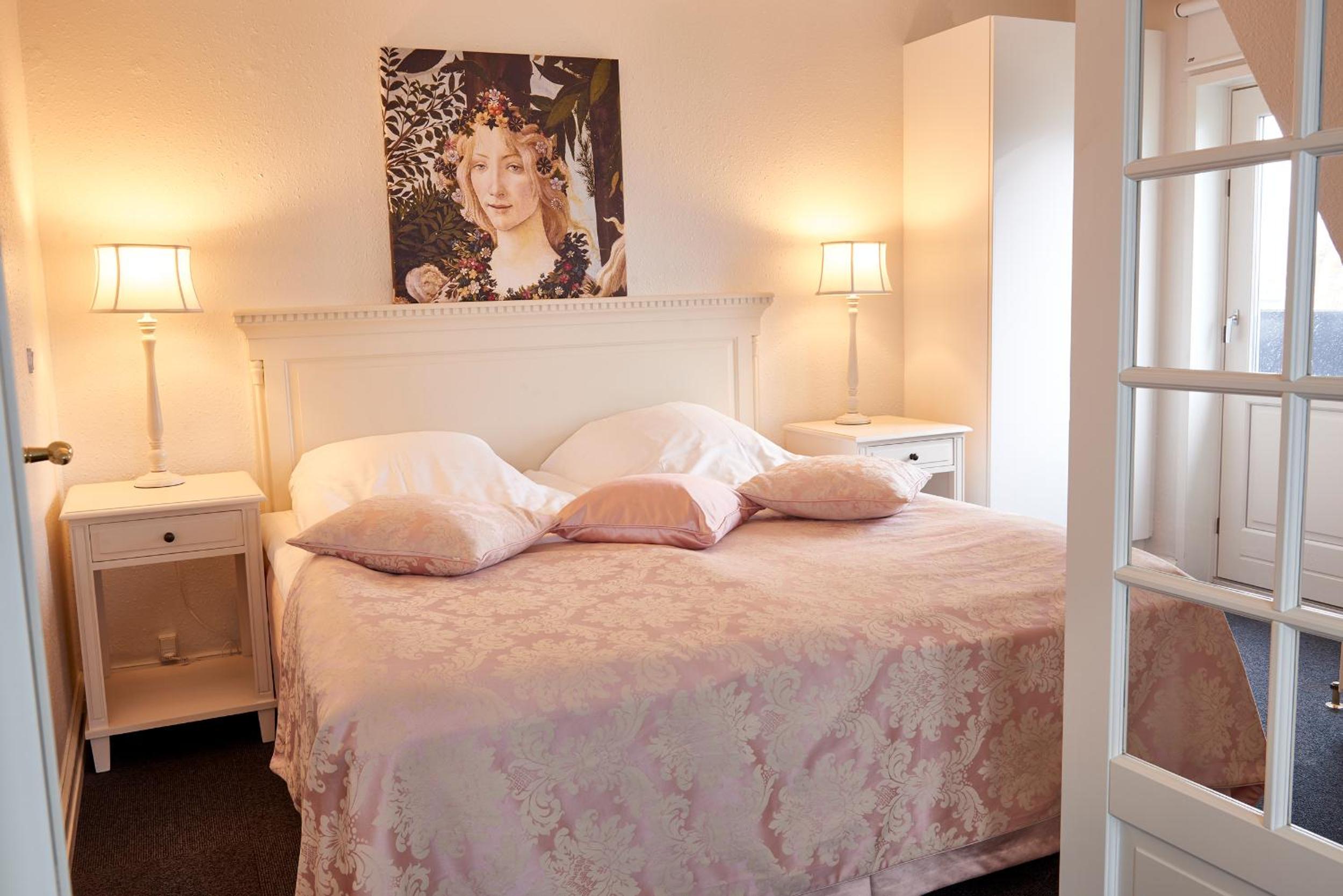 Suite - Photo 6