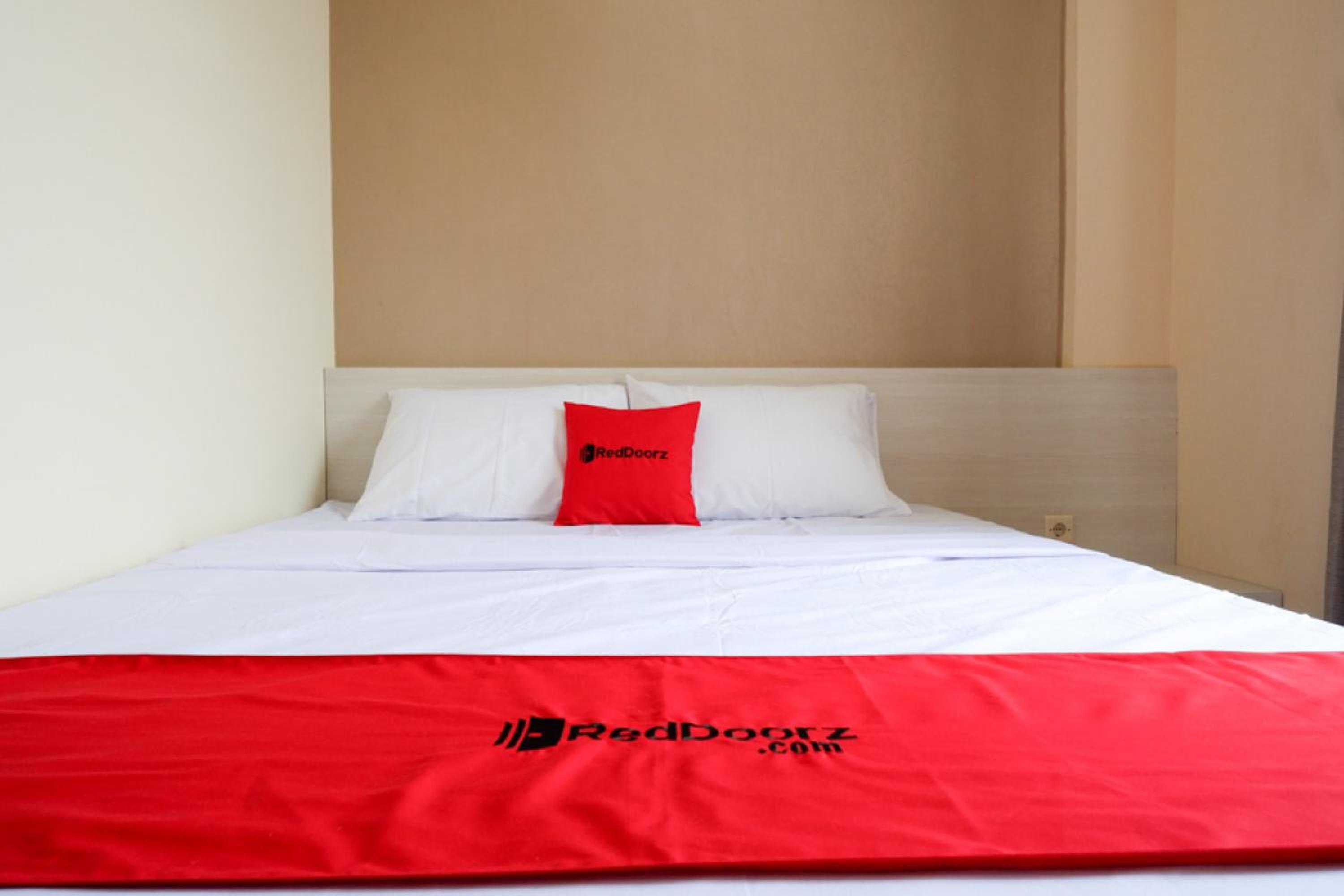 Standard Double Room - Photo 23